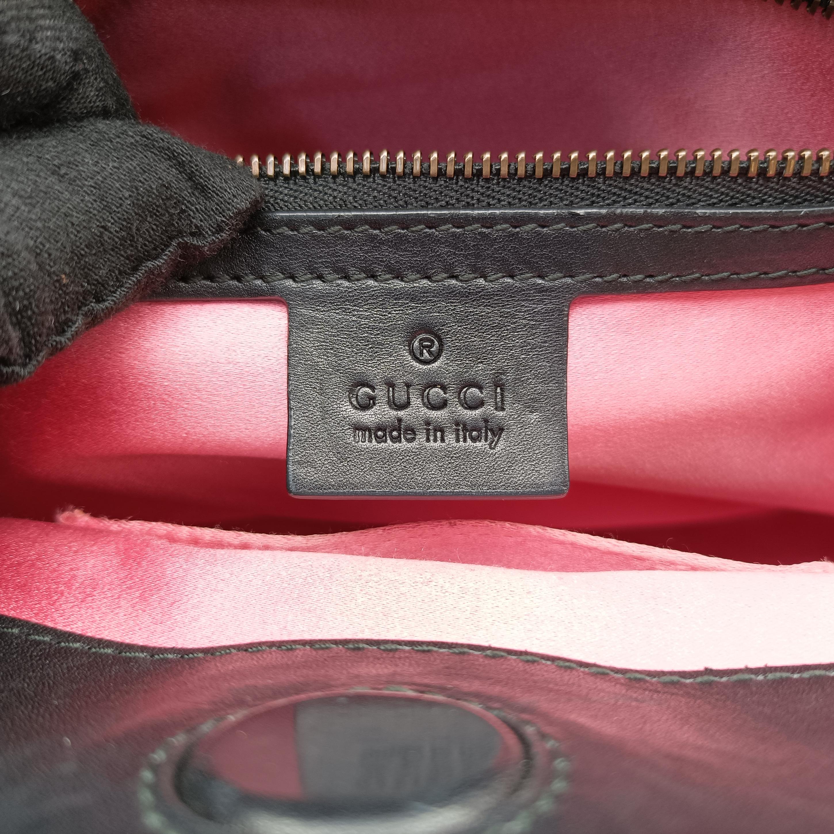 Pre-owned Gucci GG Marmont Black × White Leather 443501 shoulderbag | stylenewstar