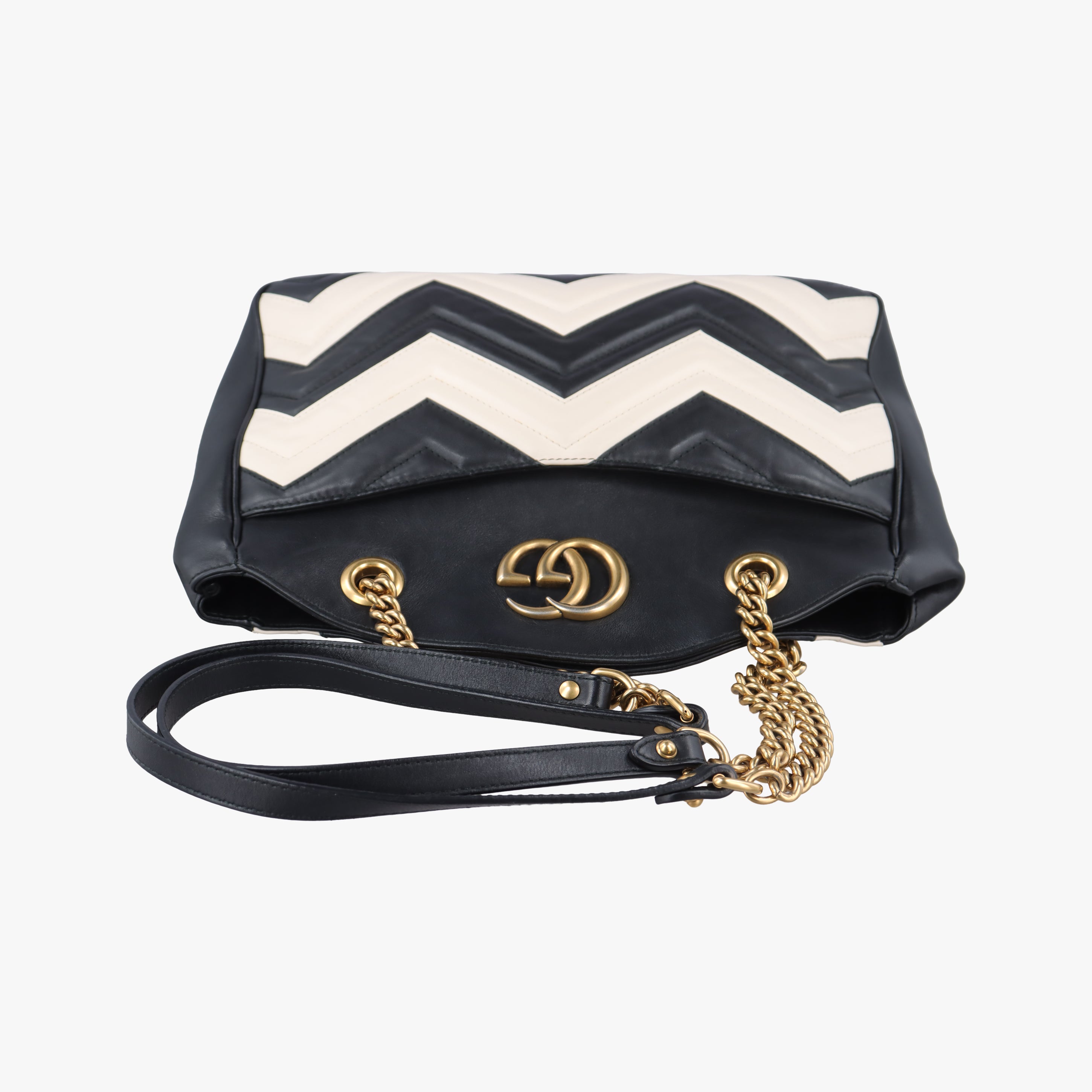 Pre-owned Gucci GG Marmont Black × White Leather 443501 shoulderbag | stylenewstar