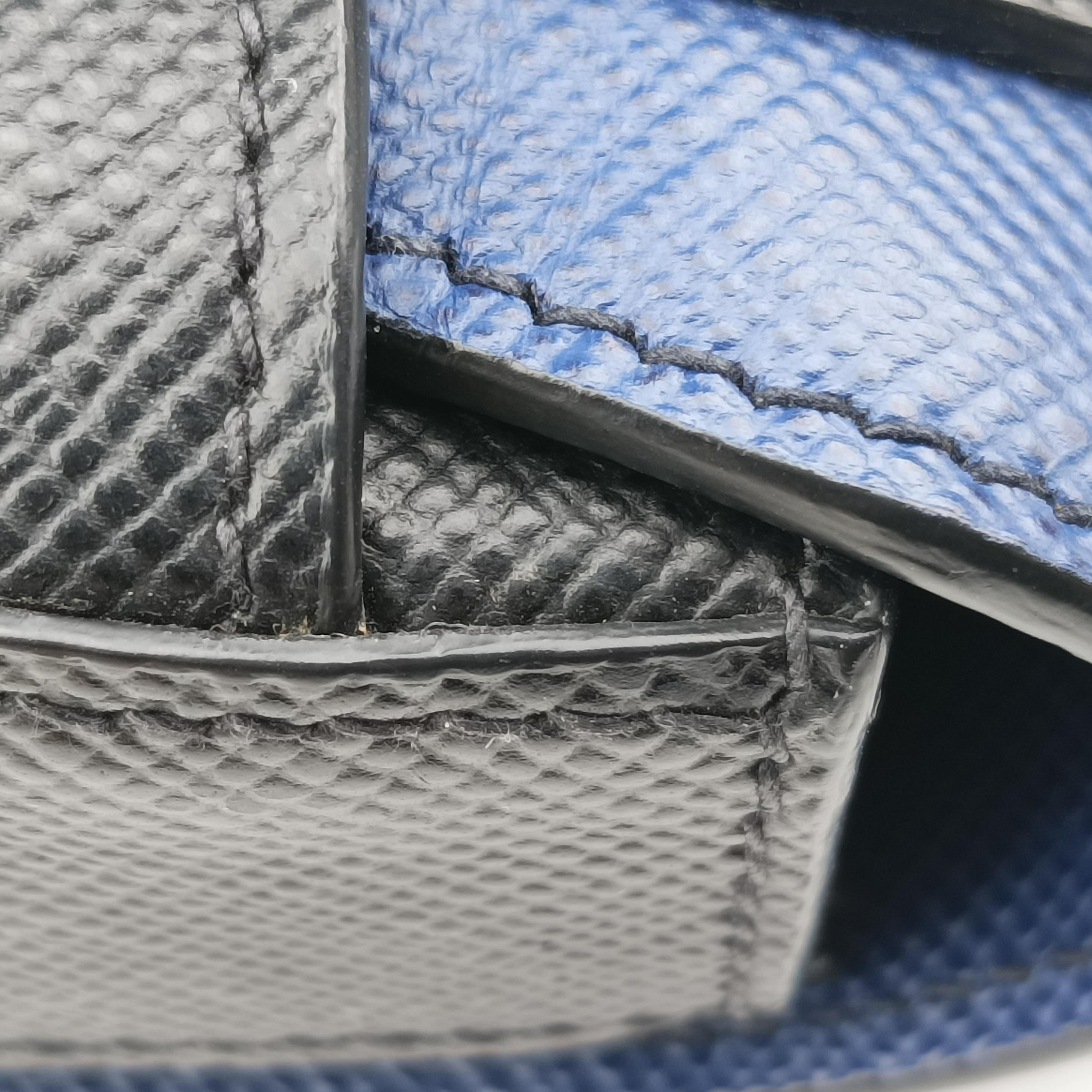 Pre-owned Prada Bicolor Saffiano Cuir Flap Blue x Black Leather×SAFFIANO Leather  shoulderbag | stylenewstar