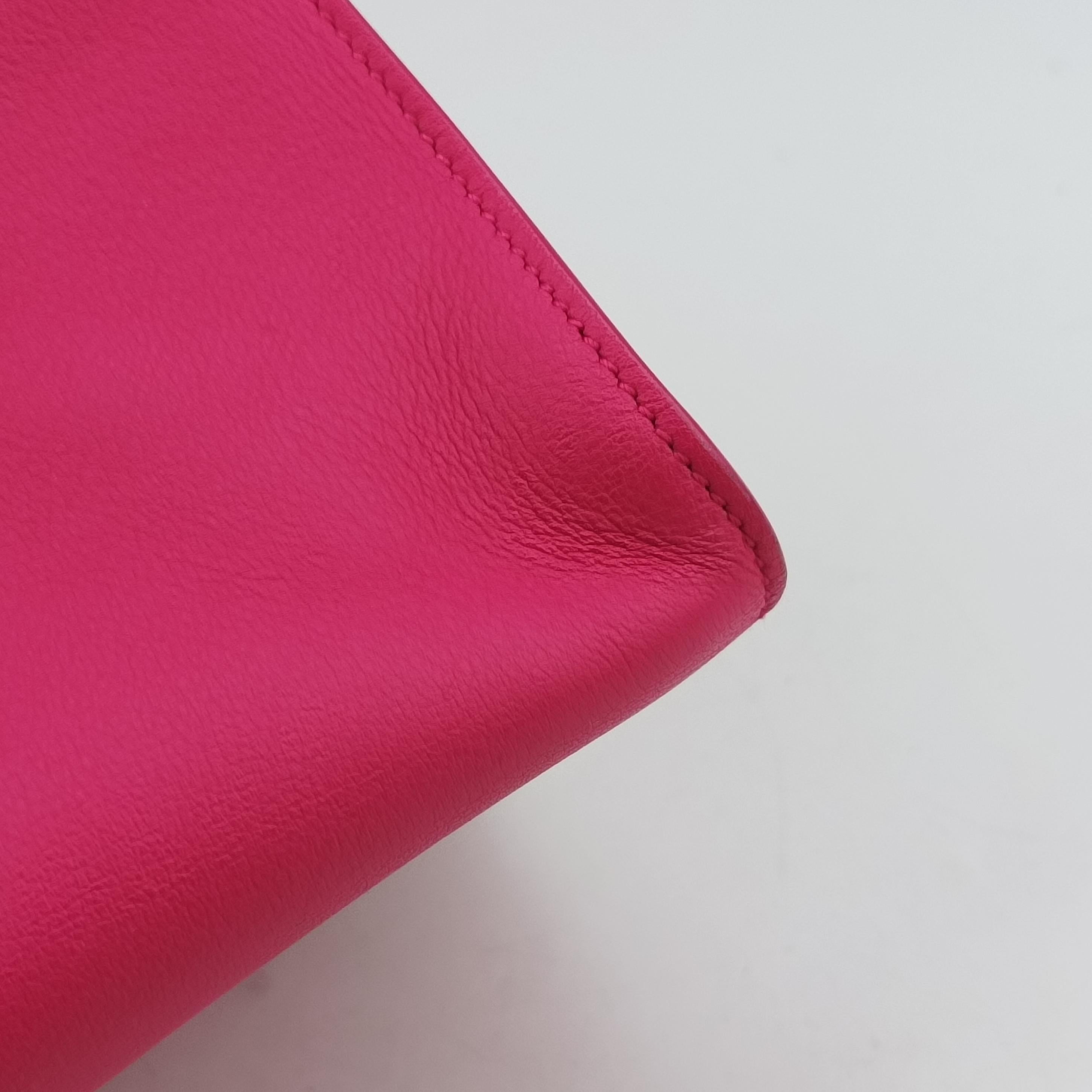 Pre-owned Yves Saint Laurent BABY CABAS Rose Leather 394461 shoulderbag | stylenewstar