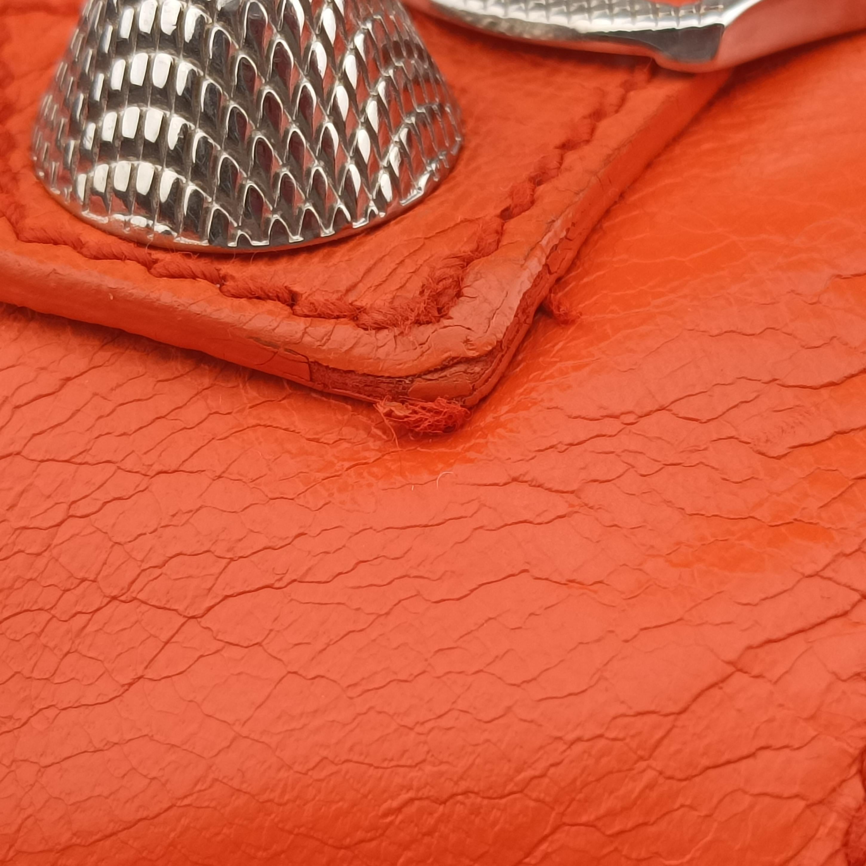 Pre-owned Balenciaga Giant City Orange lambskin  shoulderbag | stylenewstar