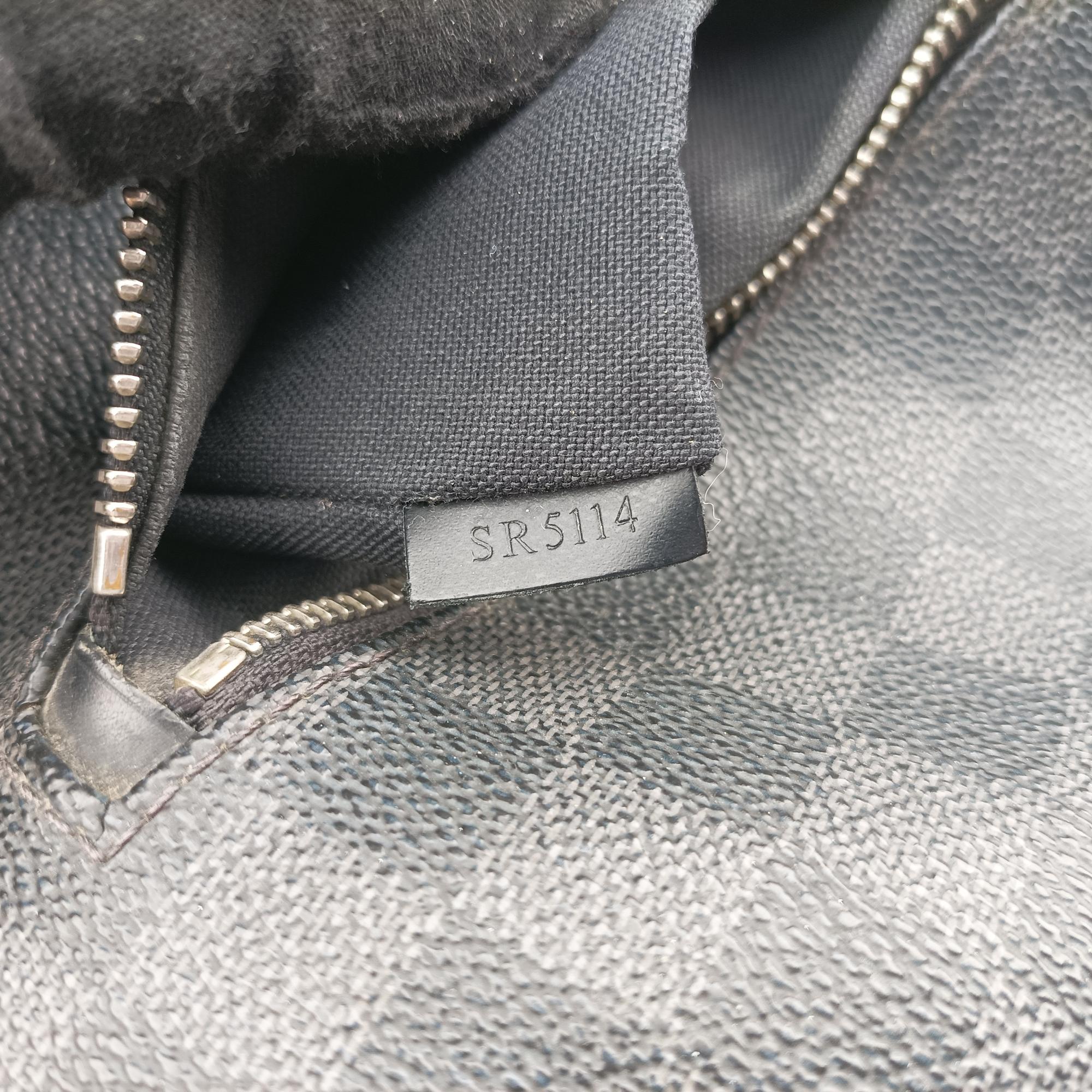 Secondhand Louis Vuitton MICK PM Noir Damier Graphite N41211 shoulderbag | stylenewstar