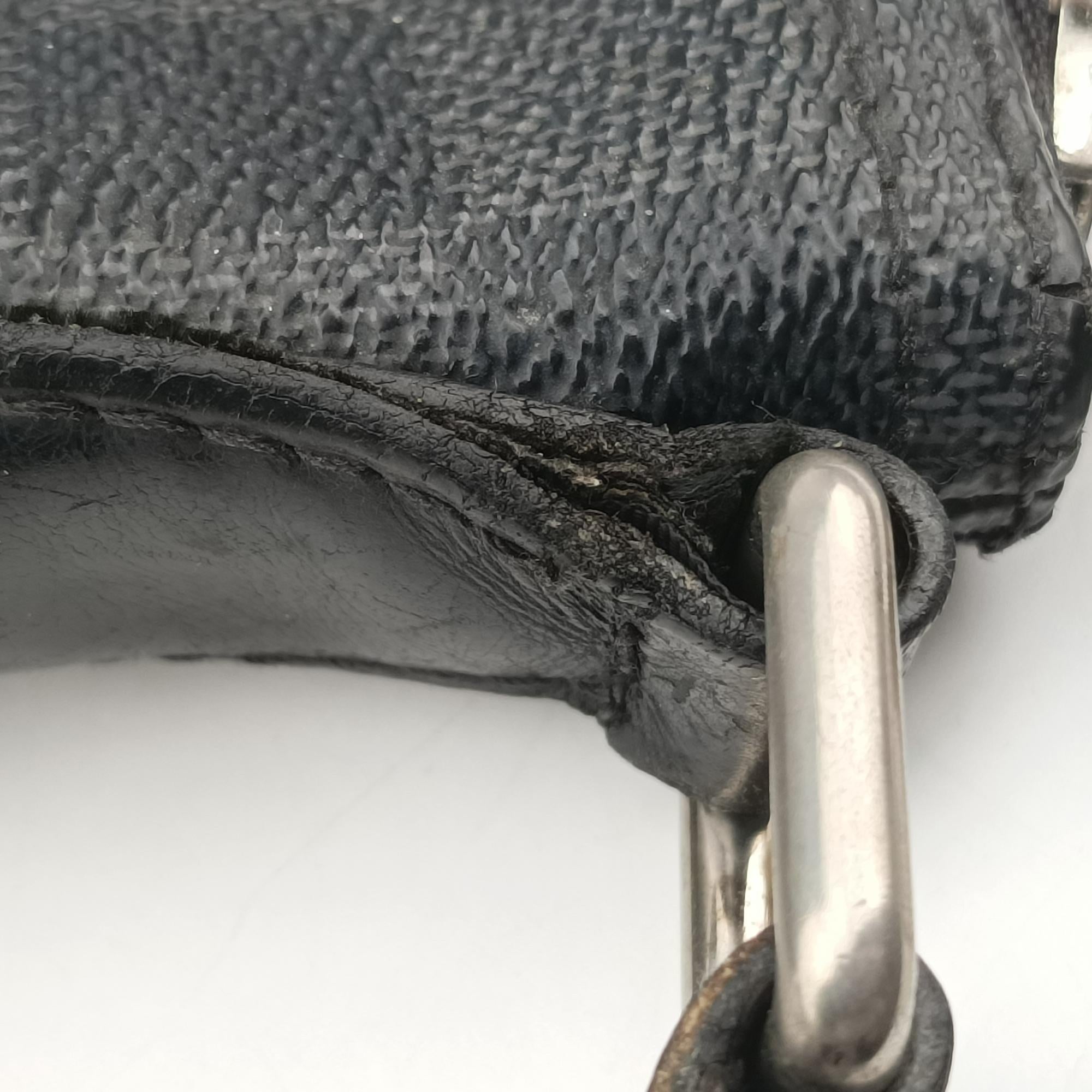 Secondhand Louis Vuitton MICK PM Noir Damier Graphite N41211 shoulderbag | stylenewstar