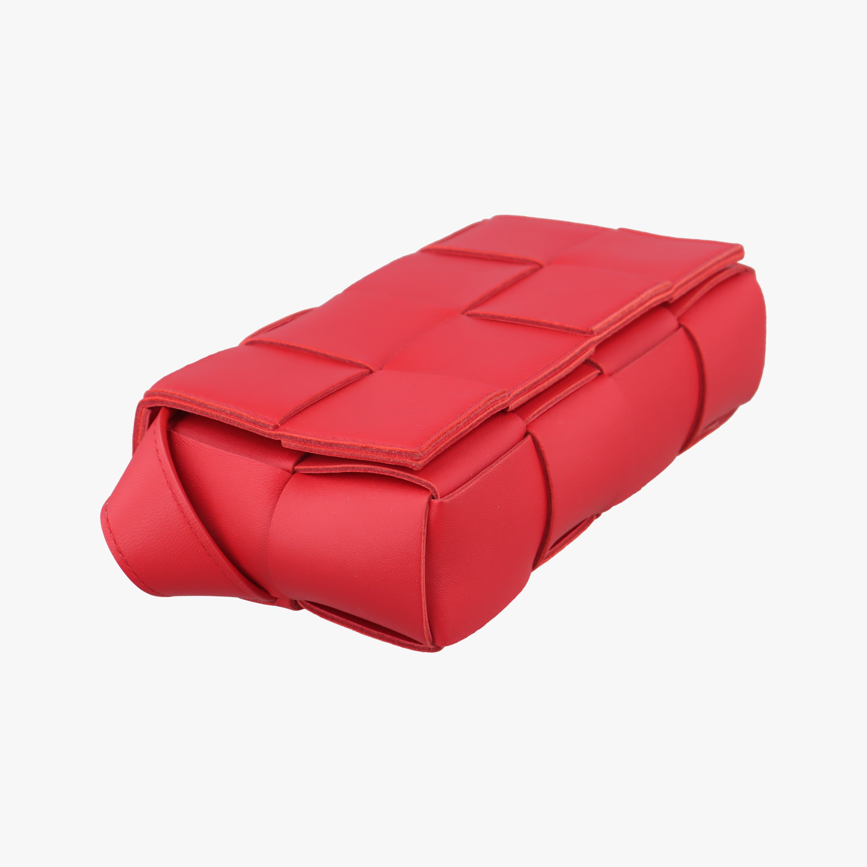 Pre-owned Bottega Veneta CASSETTE Red lambskin  bum bag/waist bag | stylenewstar