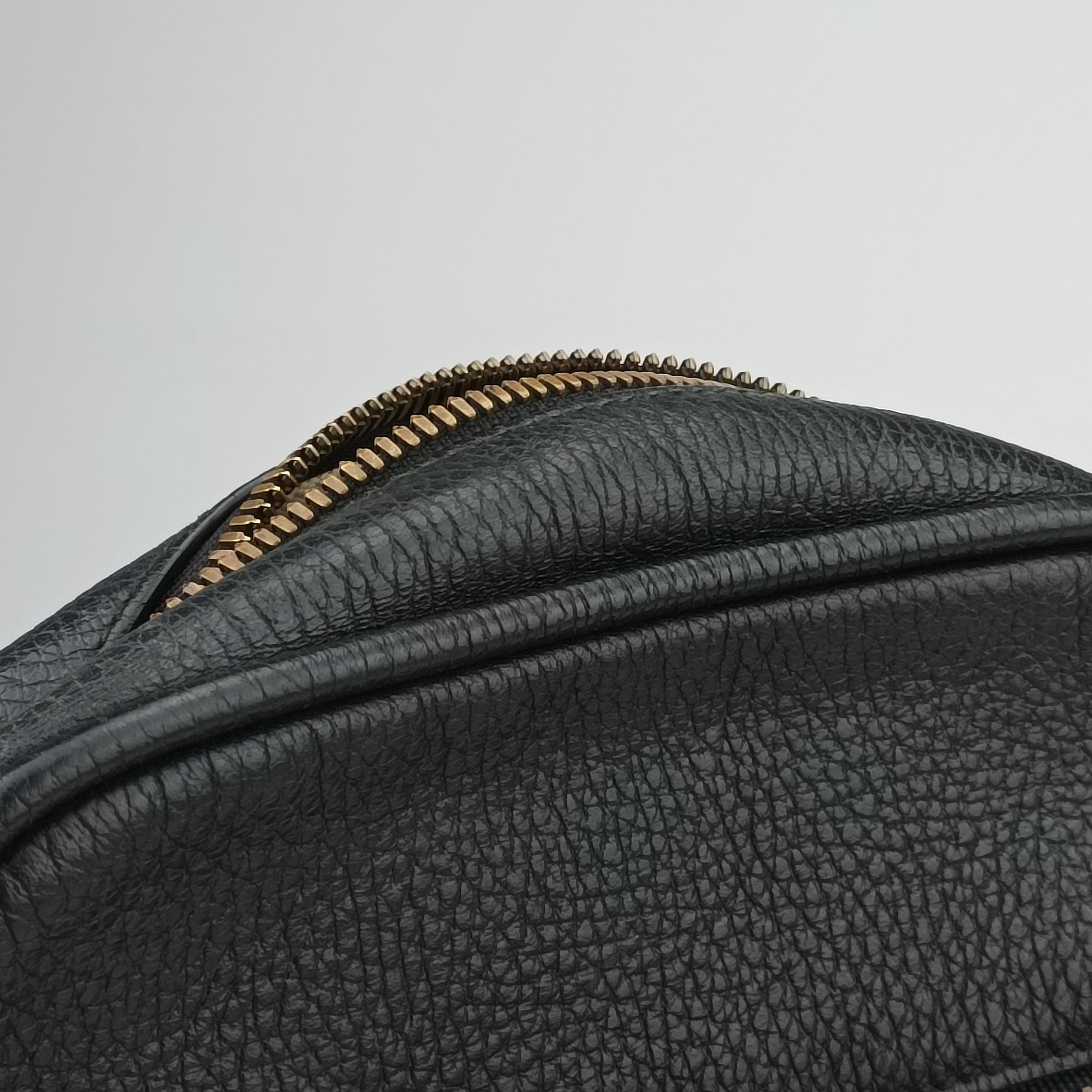 Vintage Gucci Gucci print Black Leather 574803 shoulderbag | stylenewstar