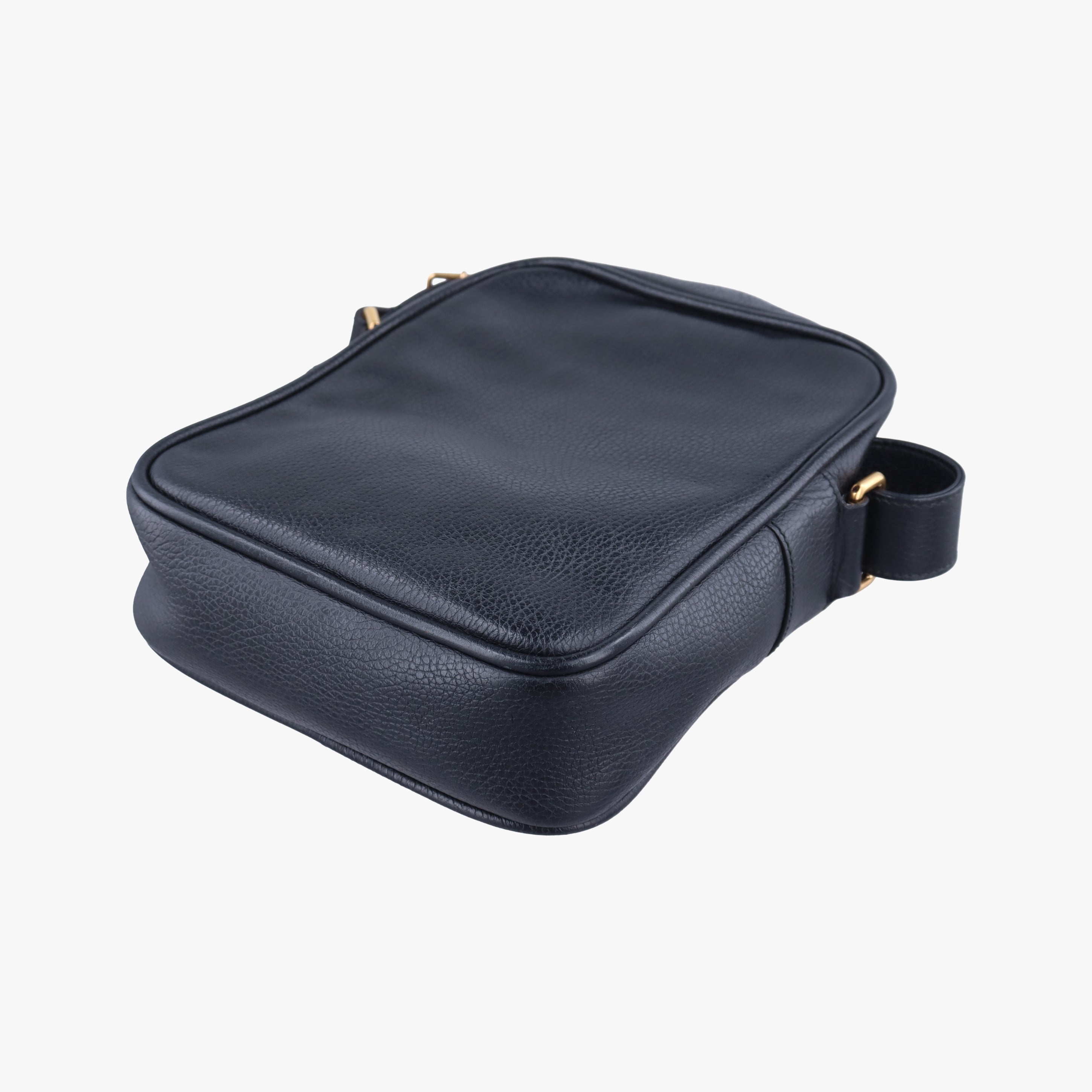 Vintage Gucci Gucci print Black Leather 574803 shoulderbag | stylenewstar