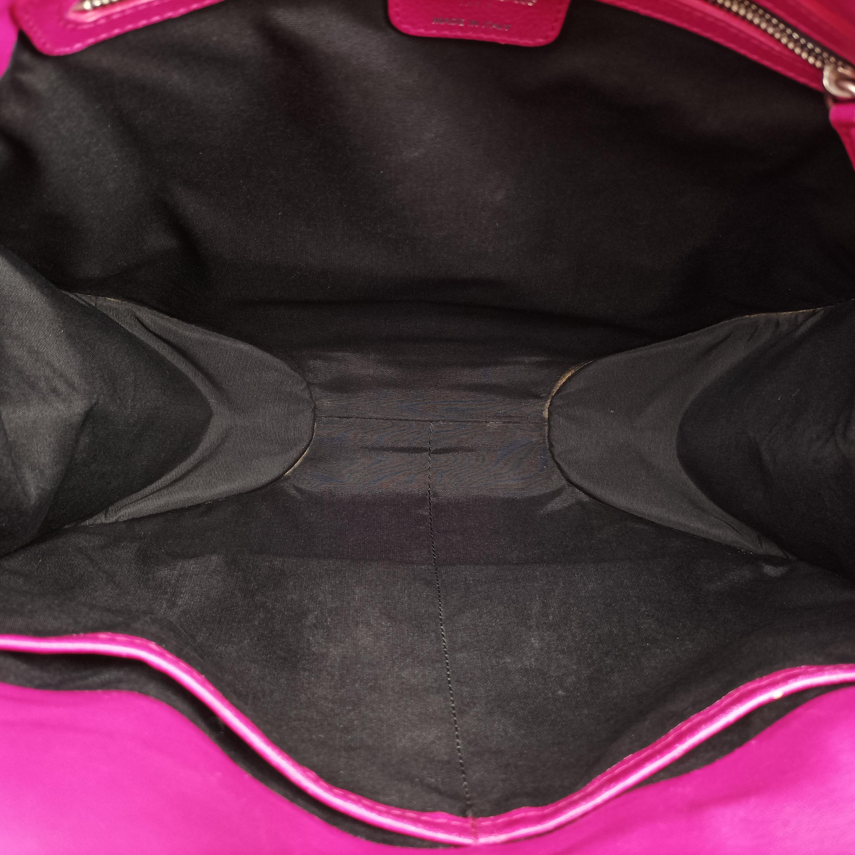 Pre-owned Christian Dior Hobo Rose leather  handbag | stylenewstar