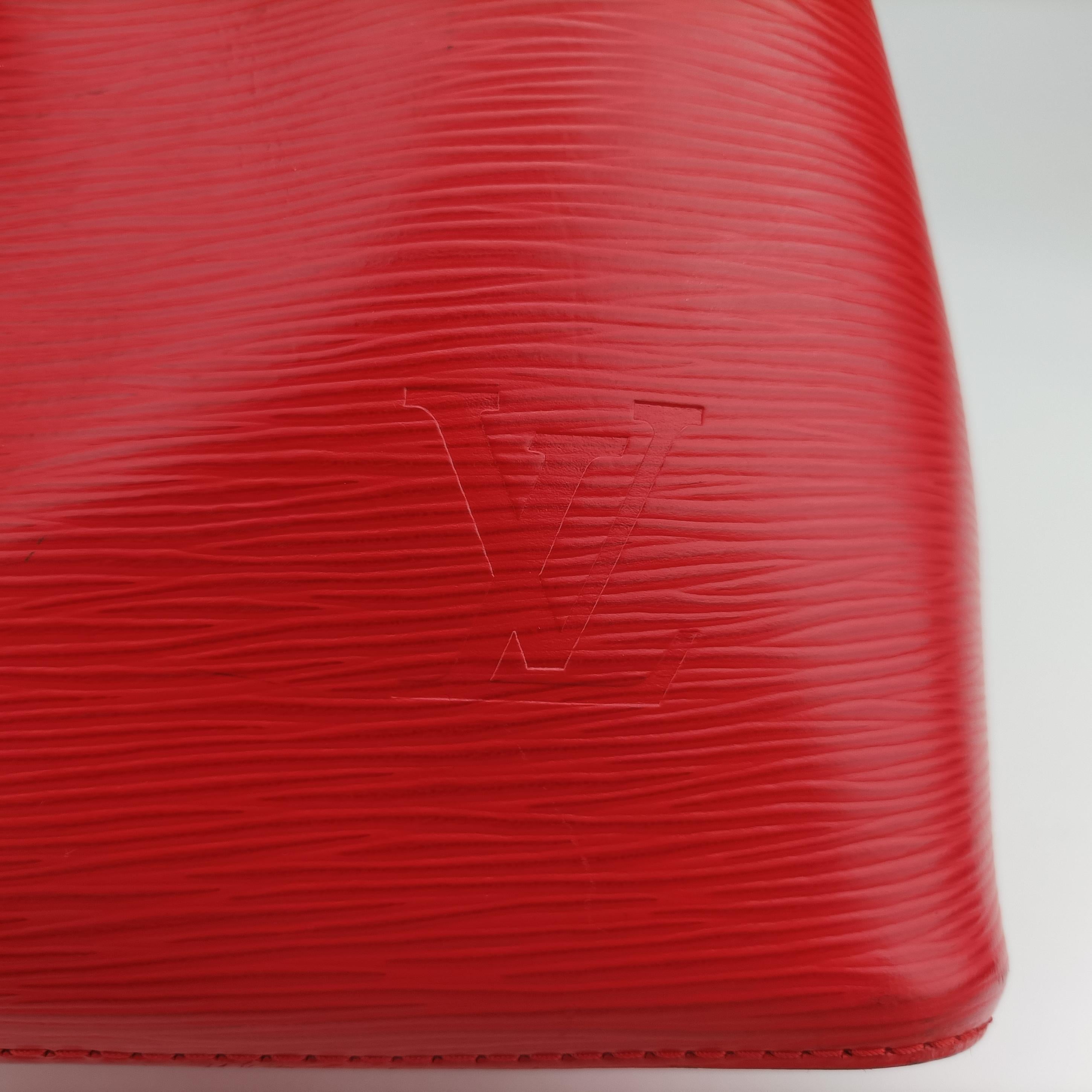 Pre-owned Louis Vuitton NeoNoe COQUELICOT Epi M54365 shoulderbag | stylenewstar