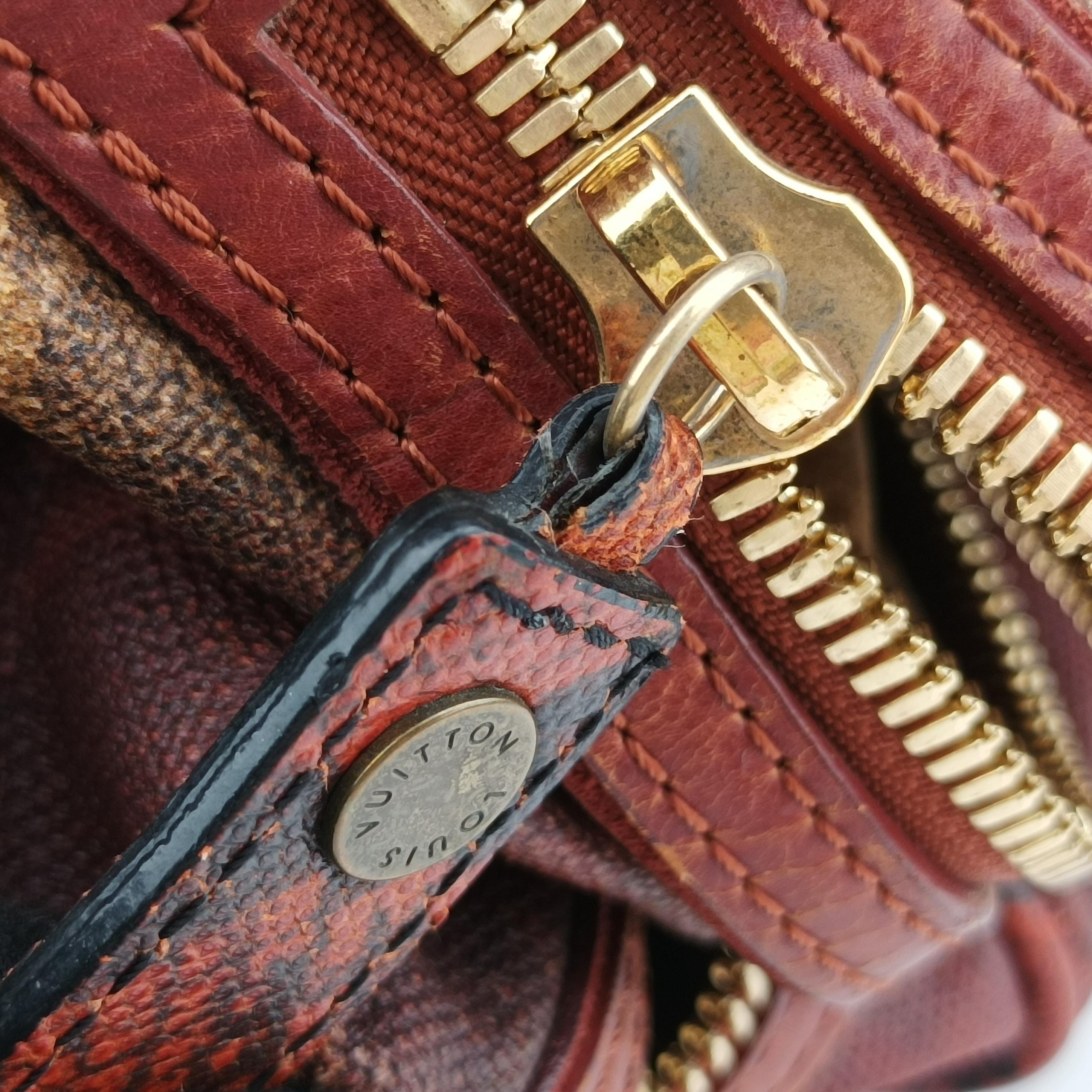 Pre-owned Louis Vuitton Man Crazy rouge×multicolor Monogram Jokes M95737 handbag | stylenewstar