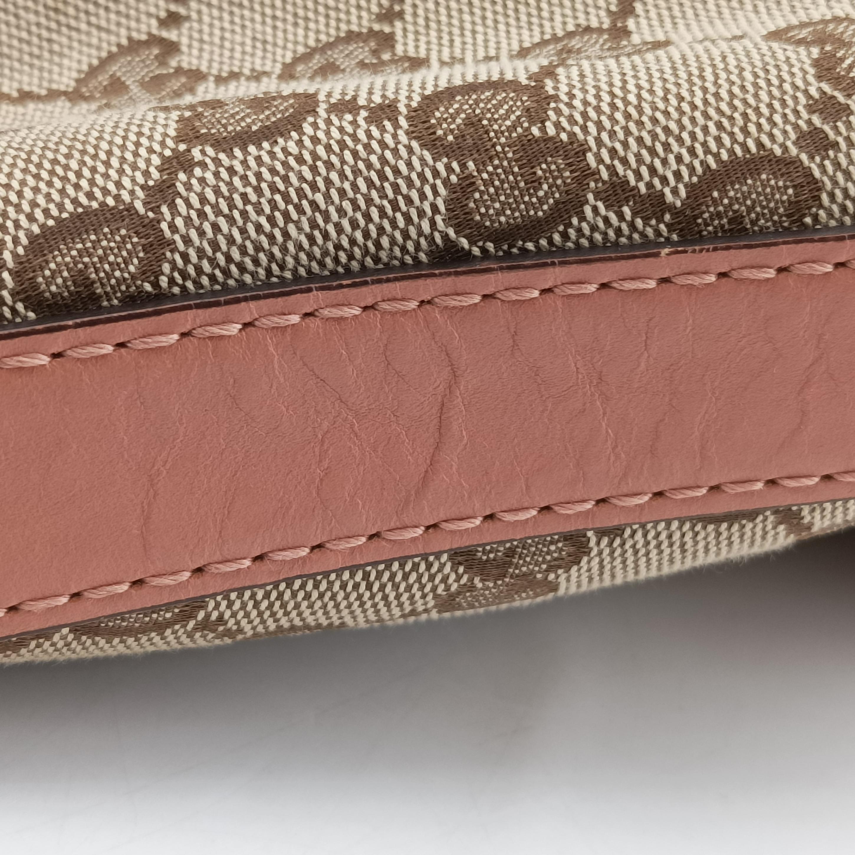Pre-owned Gucci Vintage Web Beige×red×orange canvas×leather 257341 shoulderbag | stylenewstar