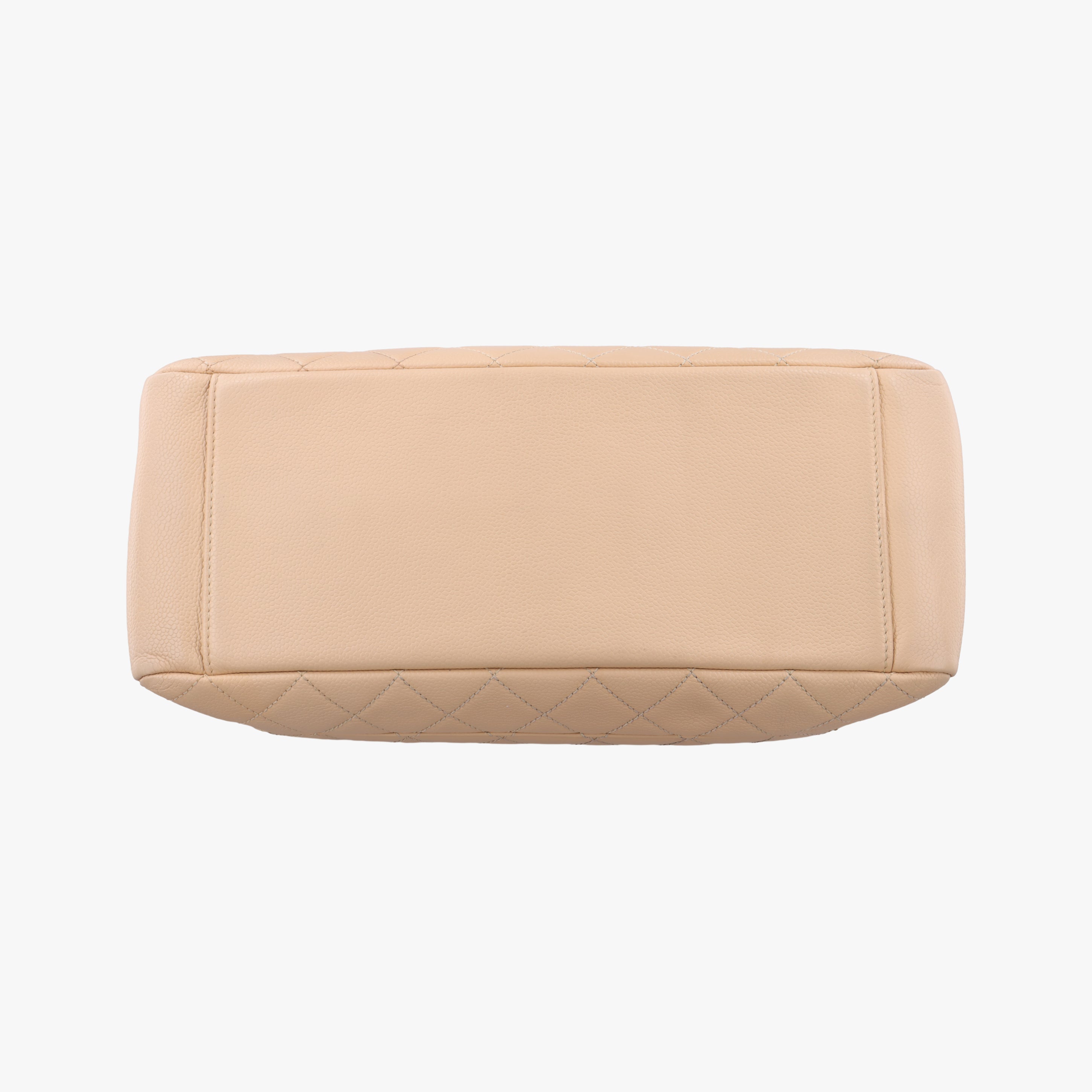 Pre-owned Chanel Matelasse Cocomark GST Beige caviar skin A50995 shoulderbag | stylenewstar