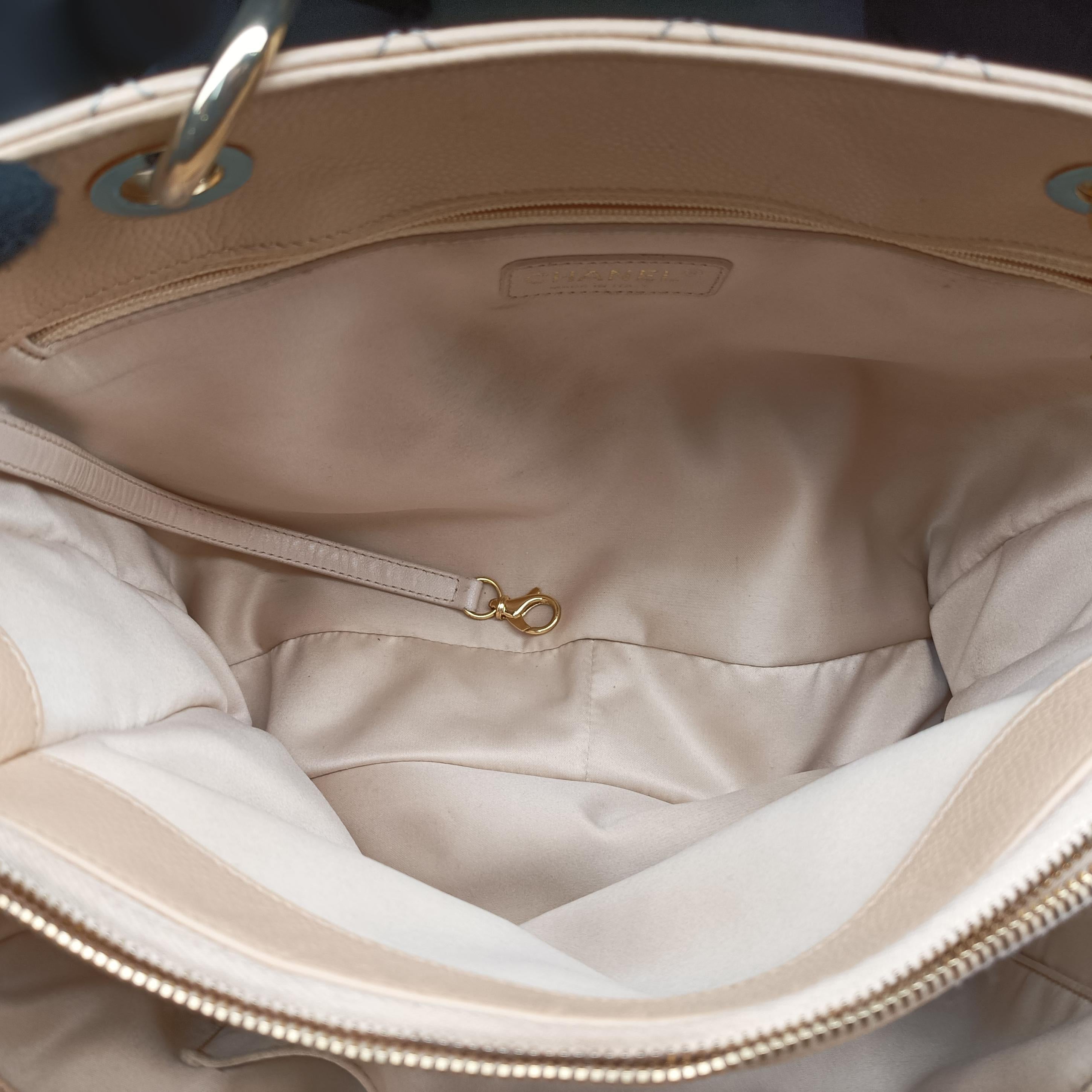 Pre-owned Chanel Matelasse Cocomark GST Beige caviar skin A50995 shoulderbag | stylenewstar
