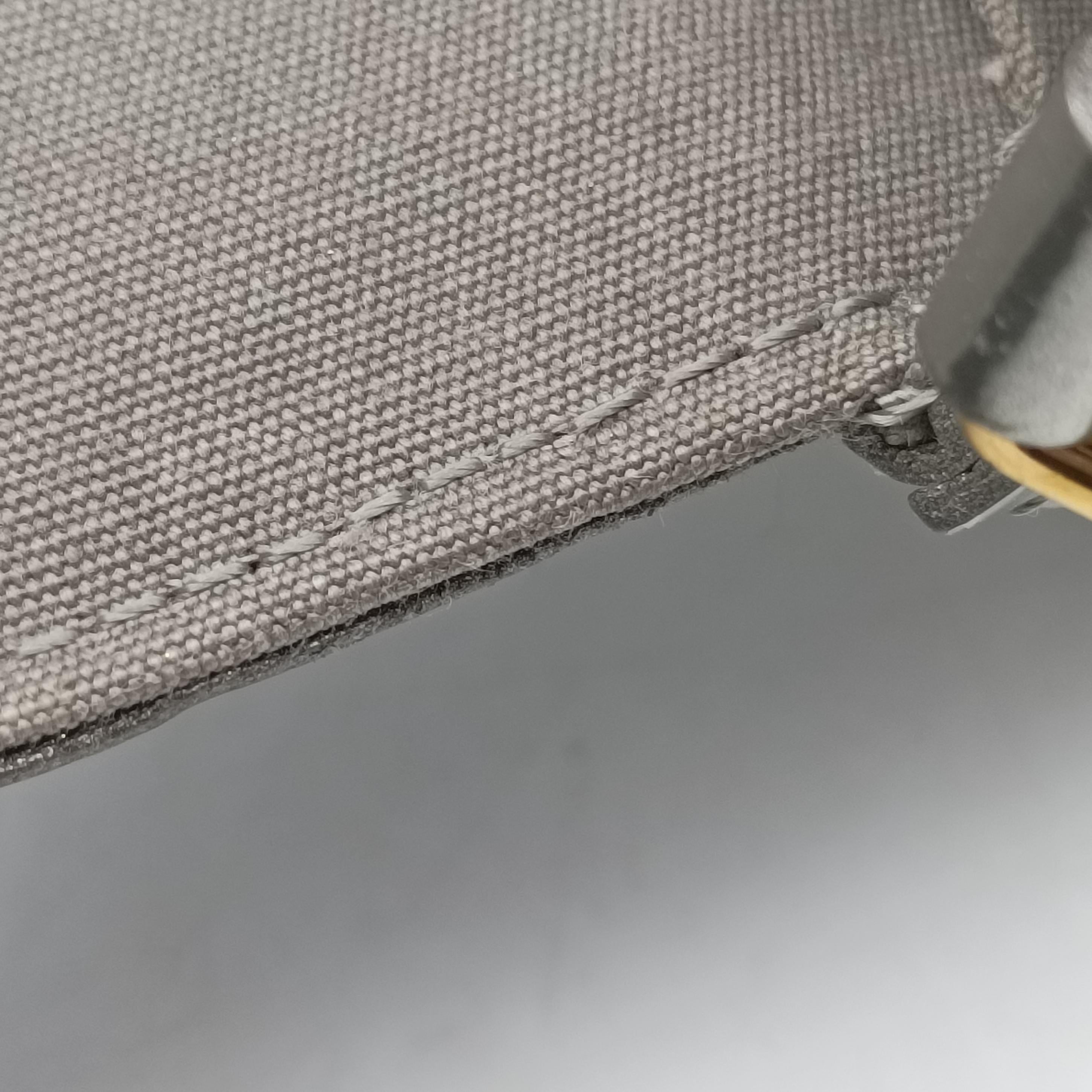 Pre-owned Louis Vuitton Pochette Felice Silver Vernis M68648 shoulderbag | stylenewstar