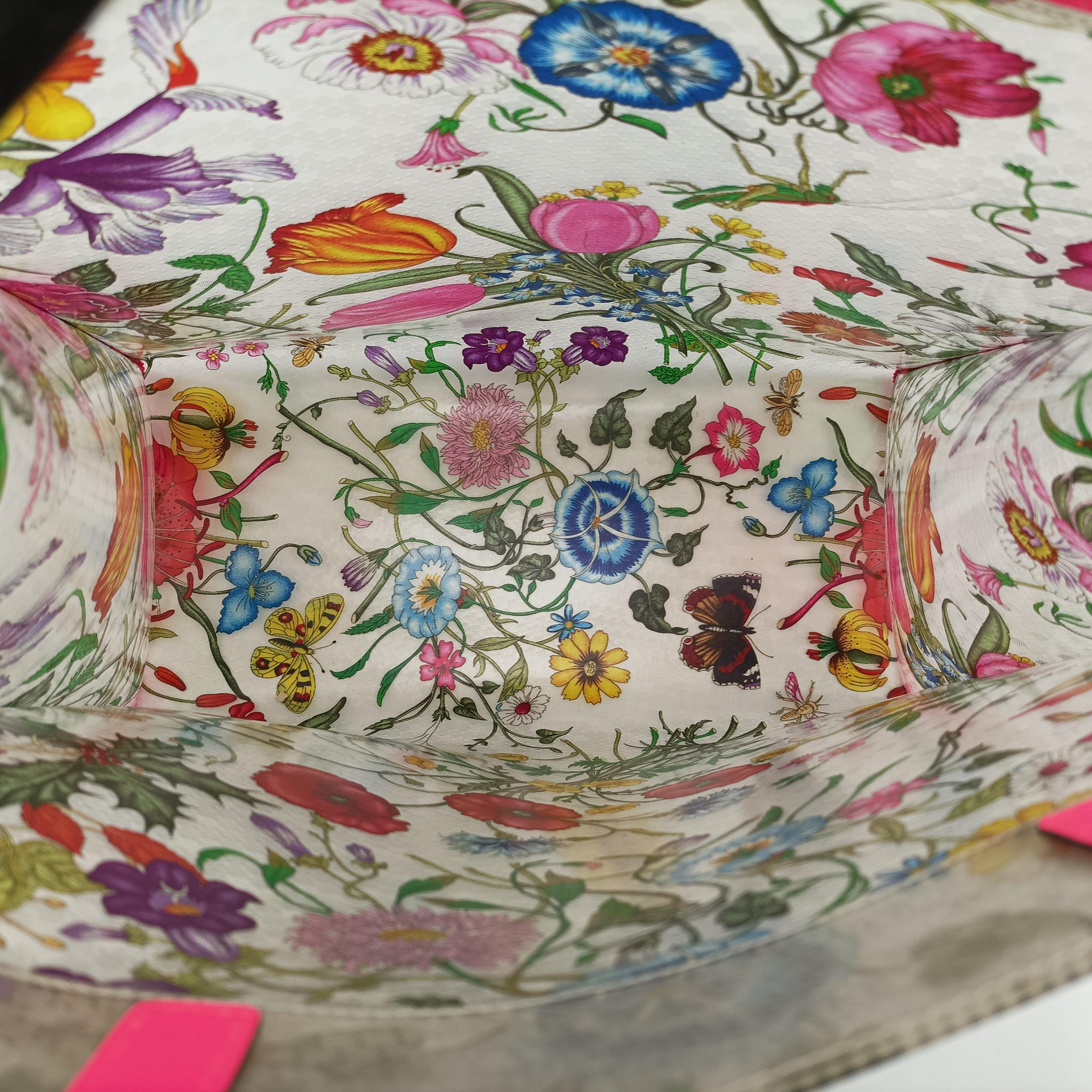 Secondhand Gucci Flora Print Multicolour PVC coated canvas 548713 handbag | stylenewstar