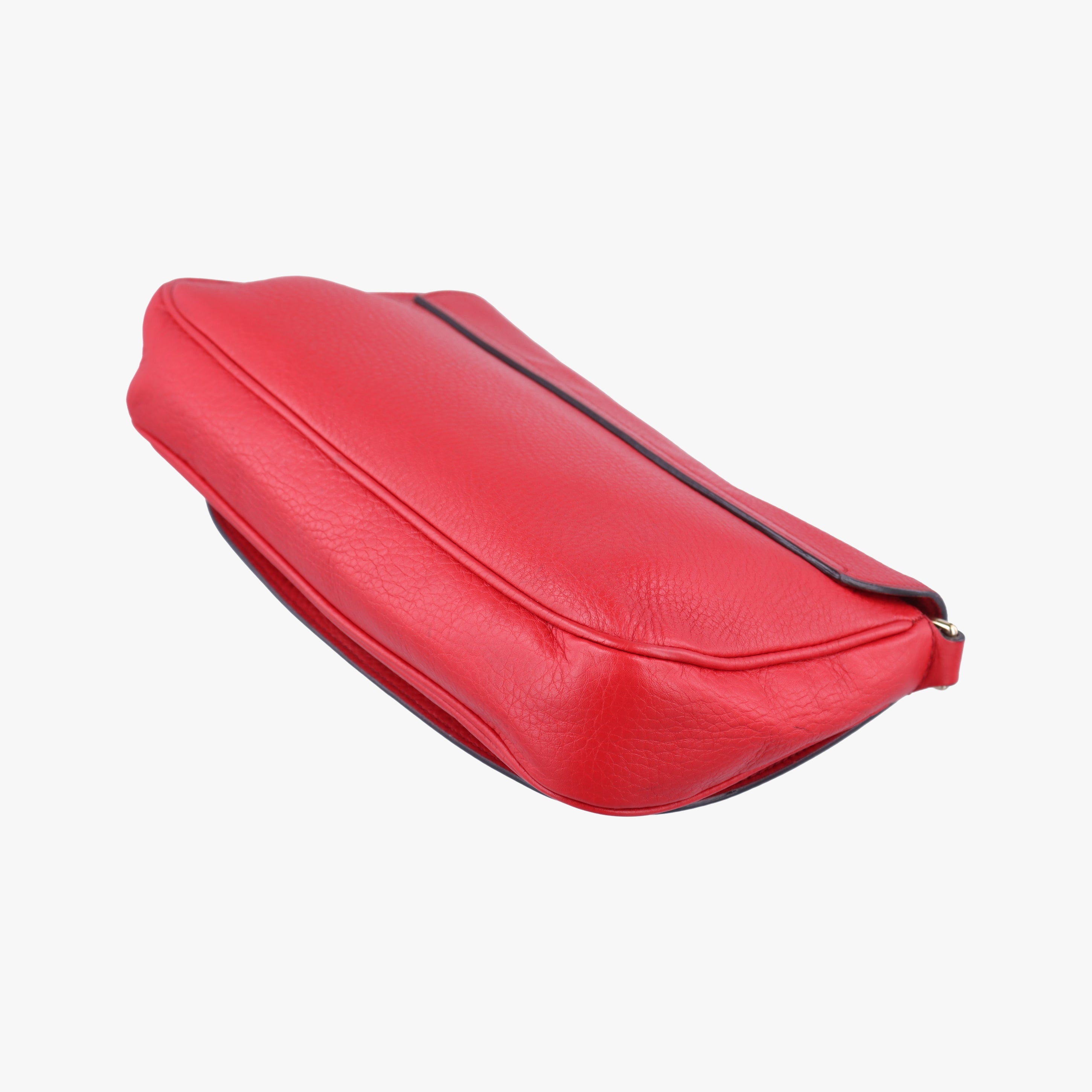 Pre-owned Gucci SOHO Red Leather 336752 shoulderbag | stylenewstar