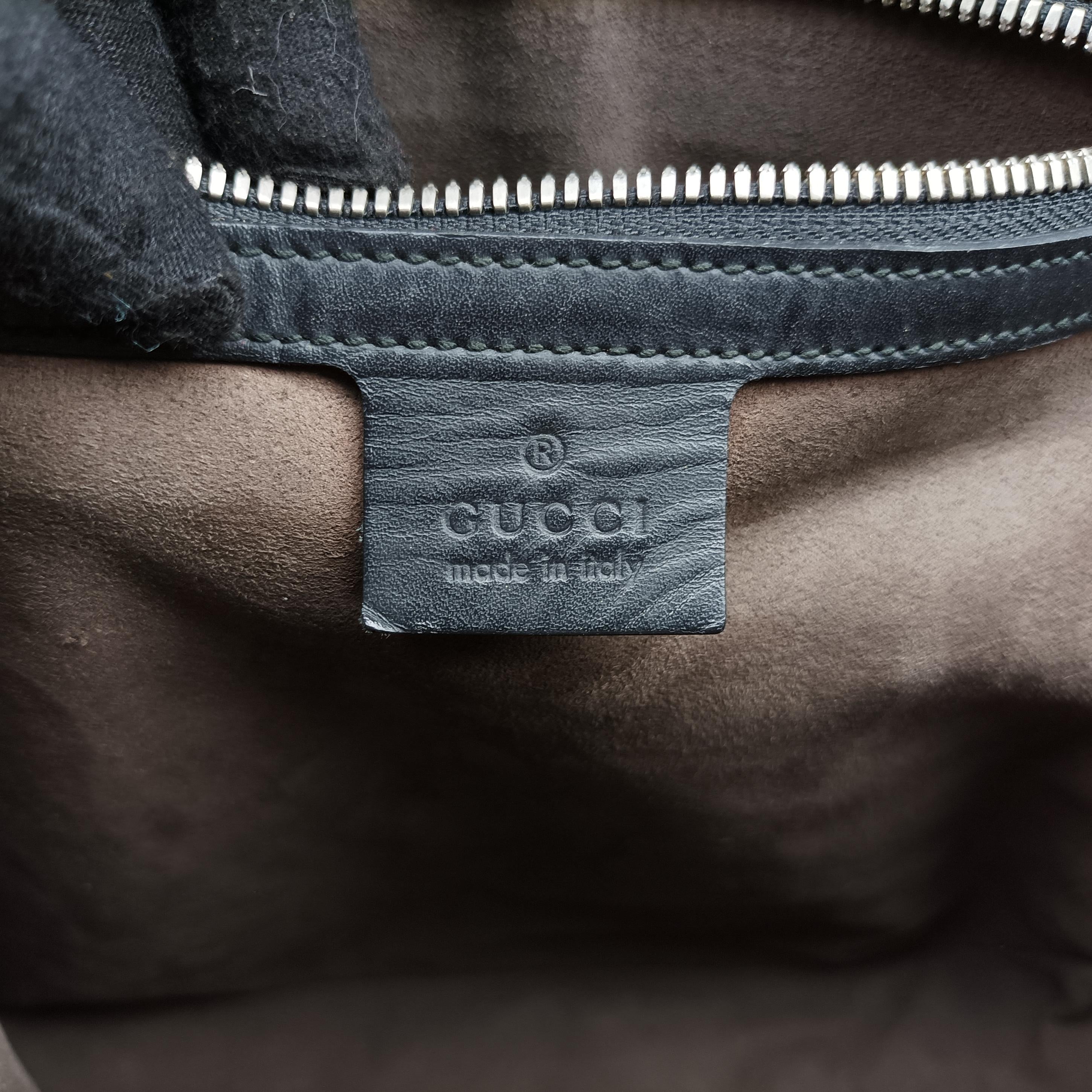 Pre-owned Gucci GG Plus GG Supreme Black Leather 406368 shoulderbag | stylenewstar