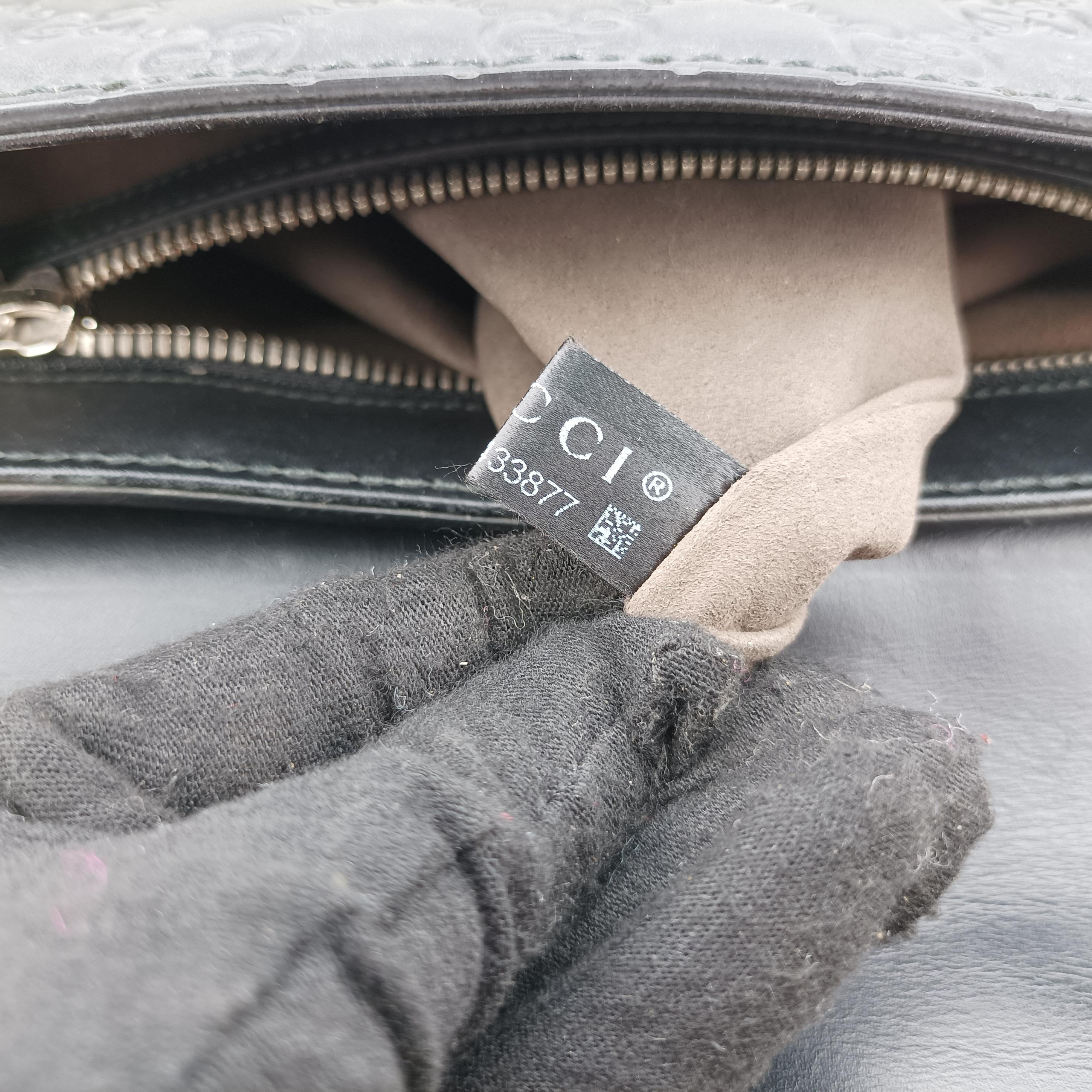 Pre-owned Gucci GG Plus GG Supreme Black Leather 406368 shoulderbag | stylenewstar