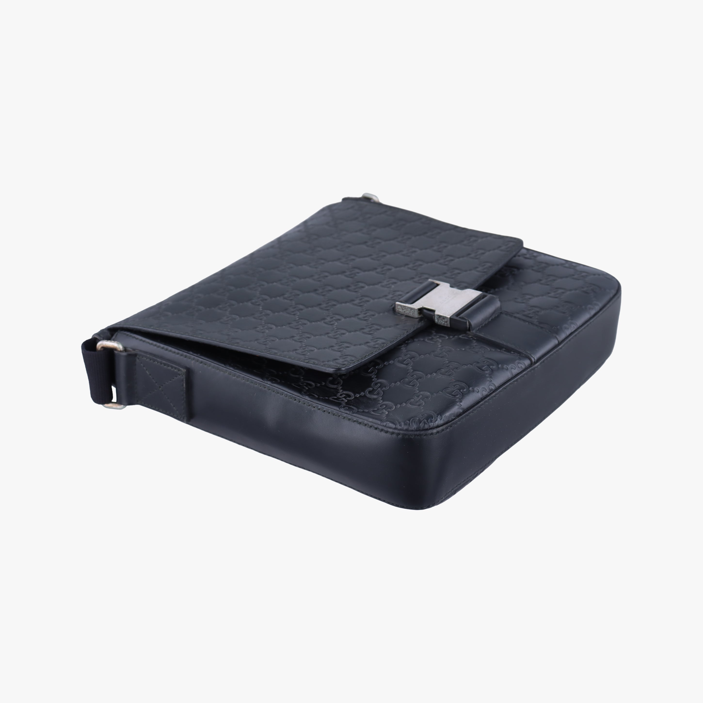 Pre-owned Gucci GG Plus GG Supreme Black Leather 406368 shoulderbag | stylenewstar