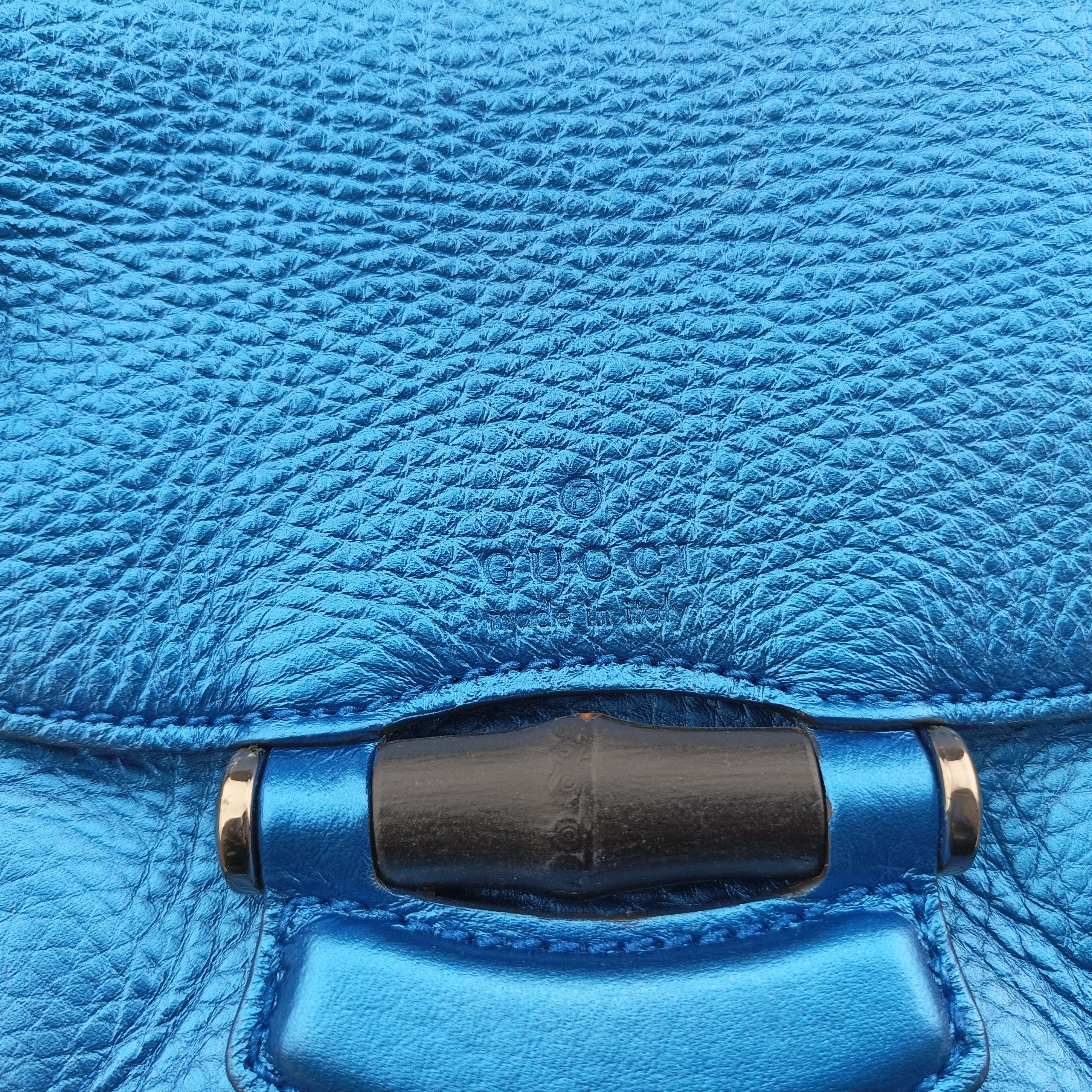 Secondhand Gucci Bamboo Fringe Blue Leather 347100 shoulderbag | stylenewstar