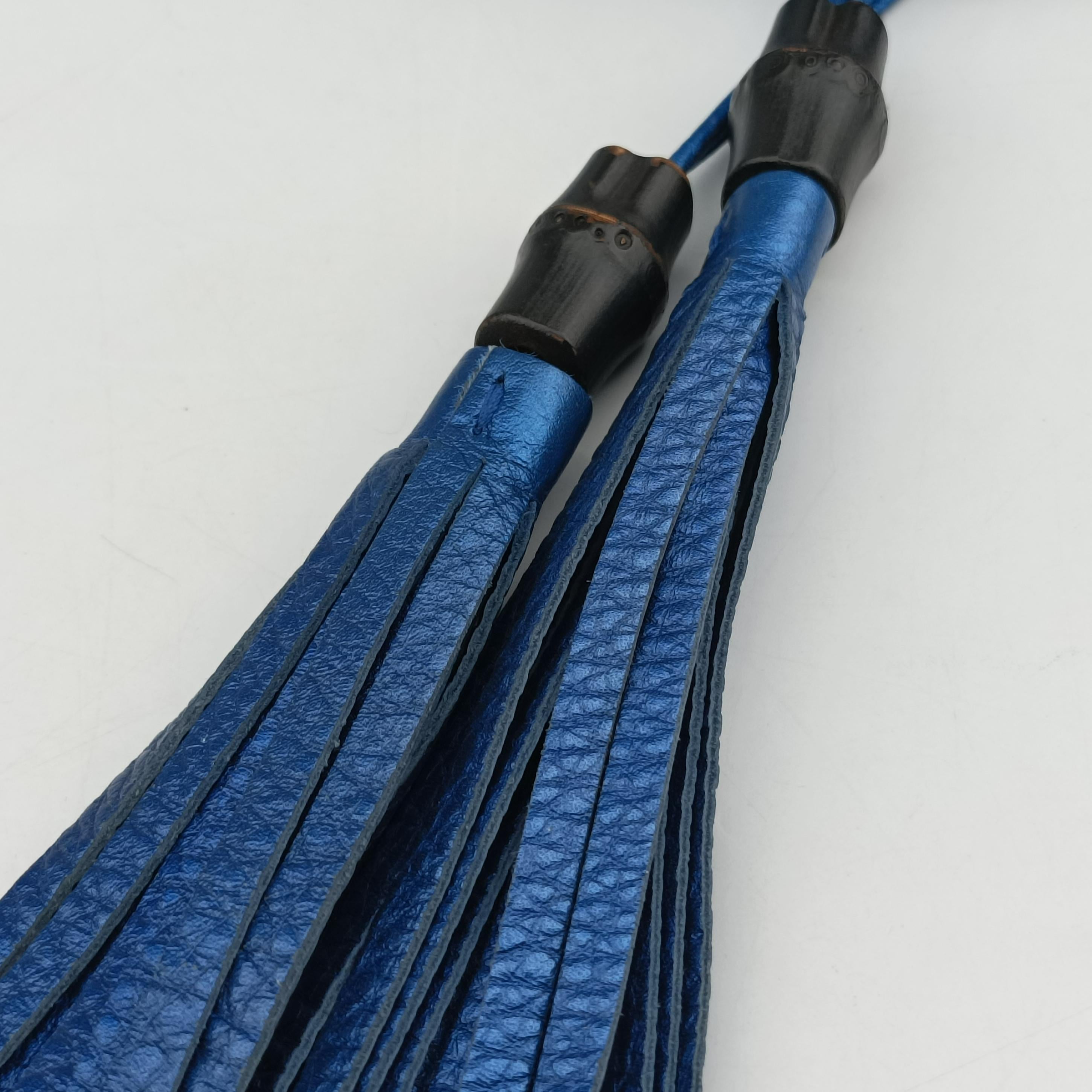 Secondhand Gucci Bamboo Fringe Blue Leather 347100 shoulderbag | stylenewstar