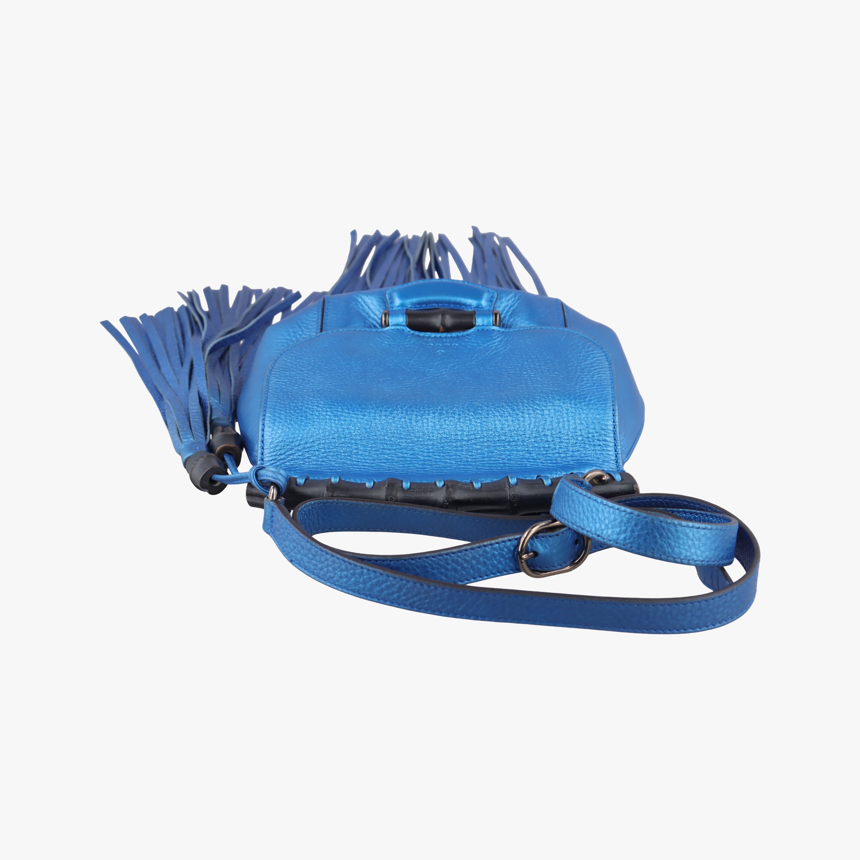 Secondhand Gucci Bamboo Fringe Blue Leather 347100 shoulderbag | stylenewstar