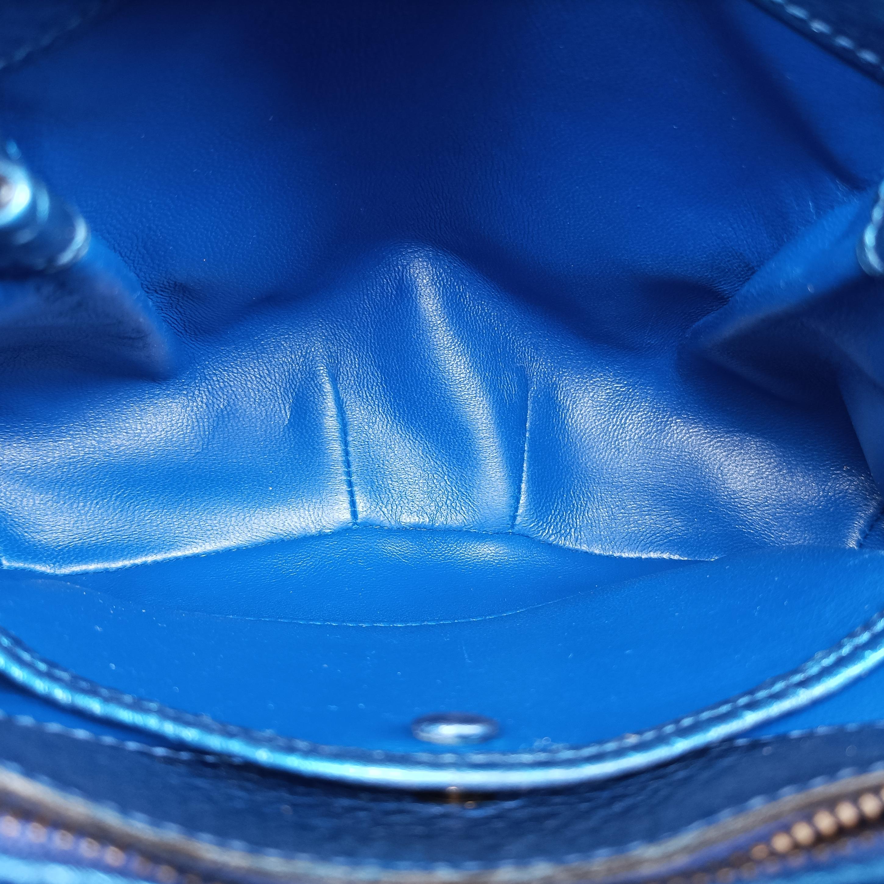 Secondhand Gucci Bamboo Fringe Blue Leather 347100 shoulderbag | stylenewstar