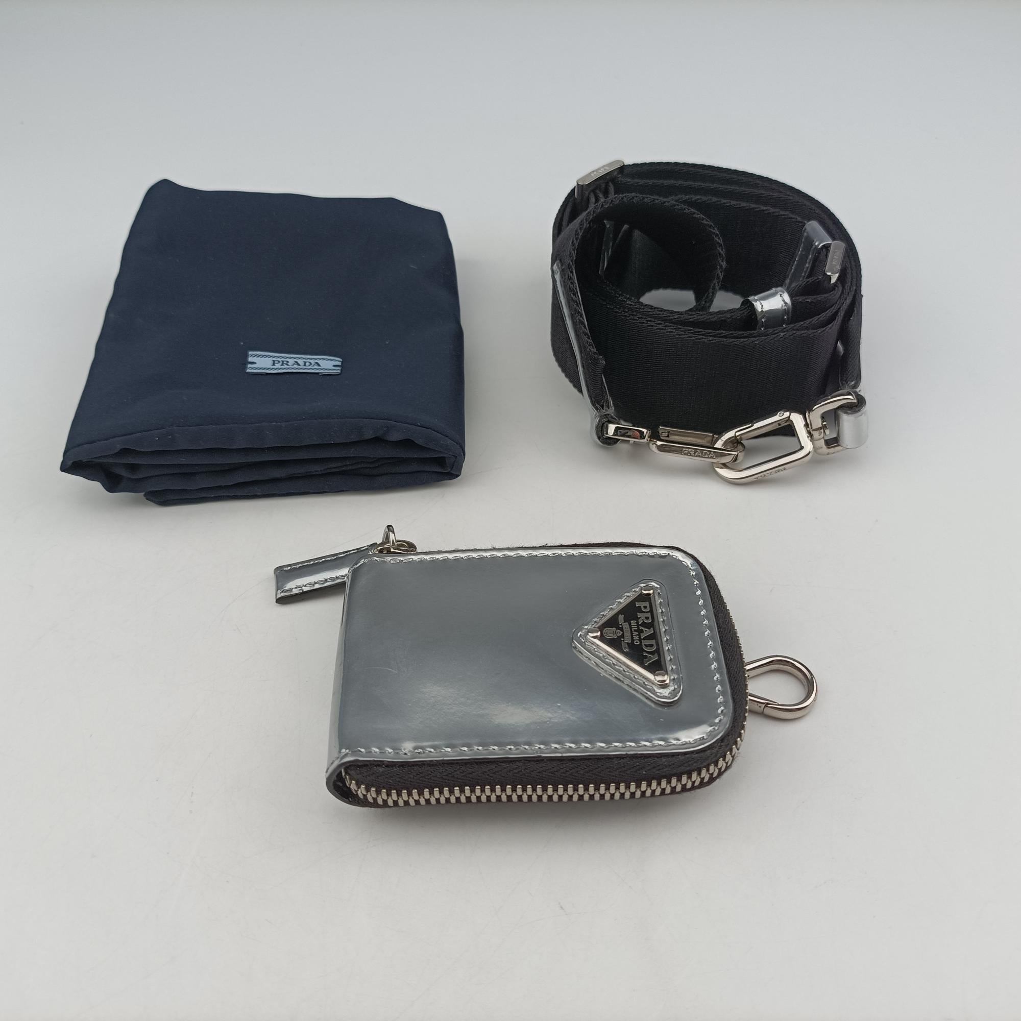 Pre-owned Prada Brique Chrome Silver Patent 2VH070 shoulderbag | stylenewstar