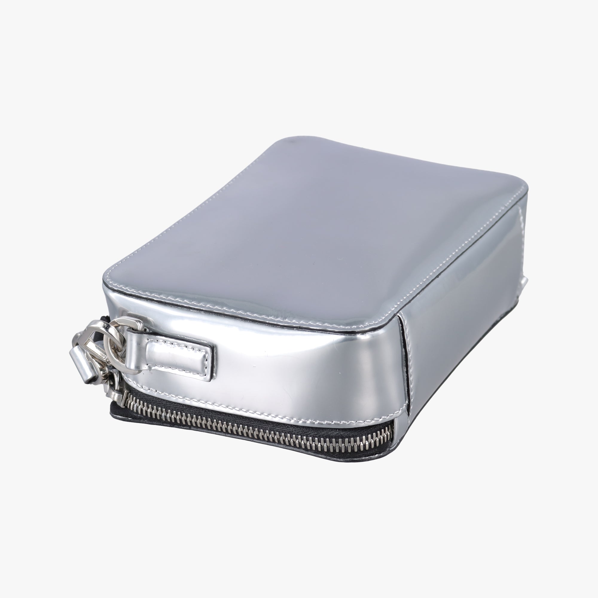 Pre-owned Prada Brique Chrome Silver Patent 2VH070 shoulderbag | stylenewstar