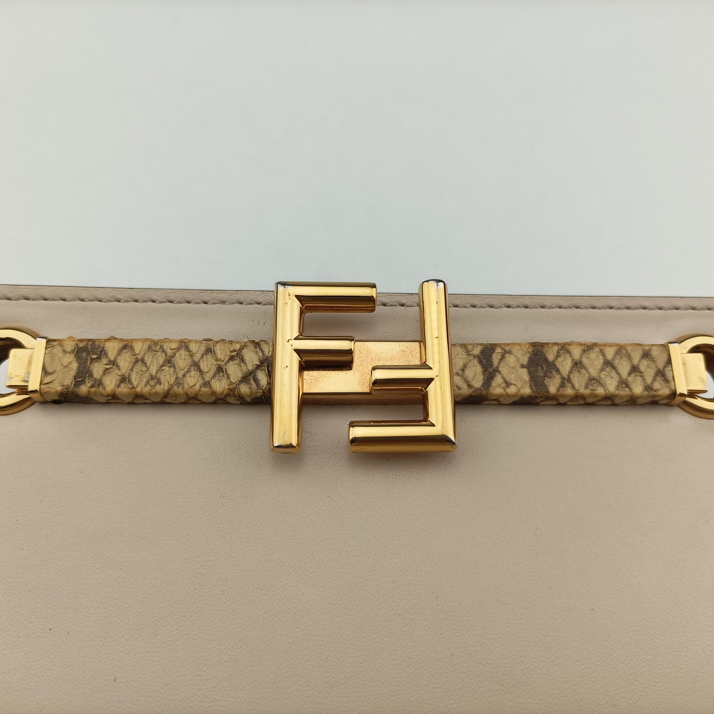 Vintage Fendi Touch Beige Leather 8BT349 shoulderbag | stylenewstar