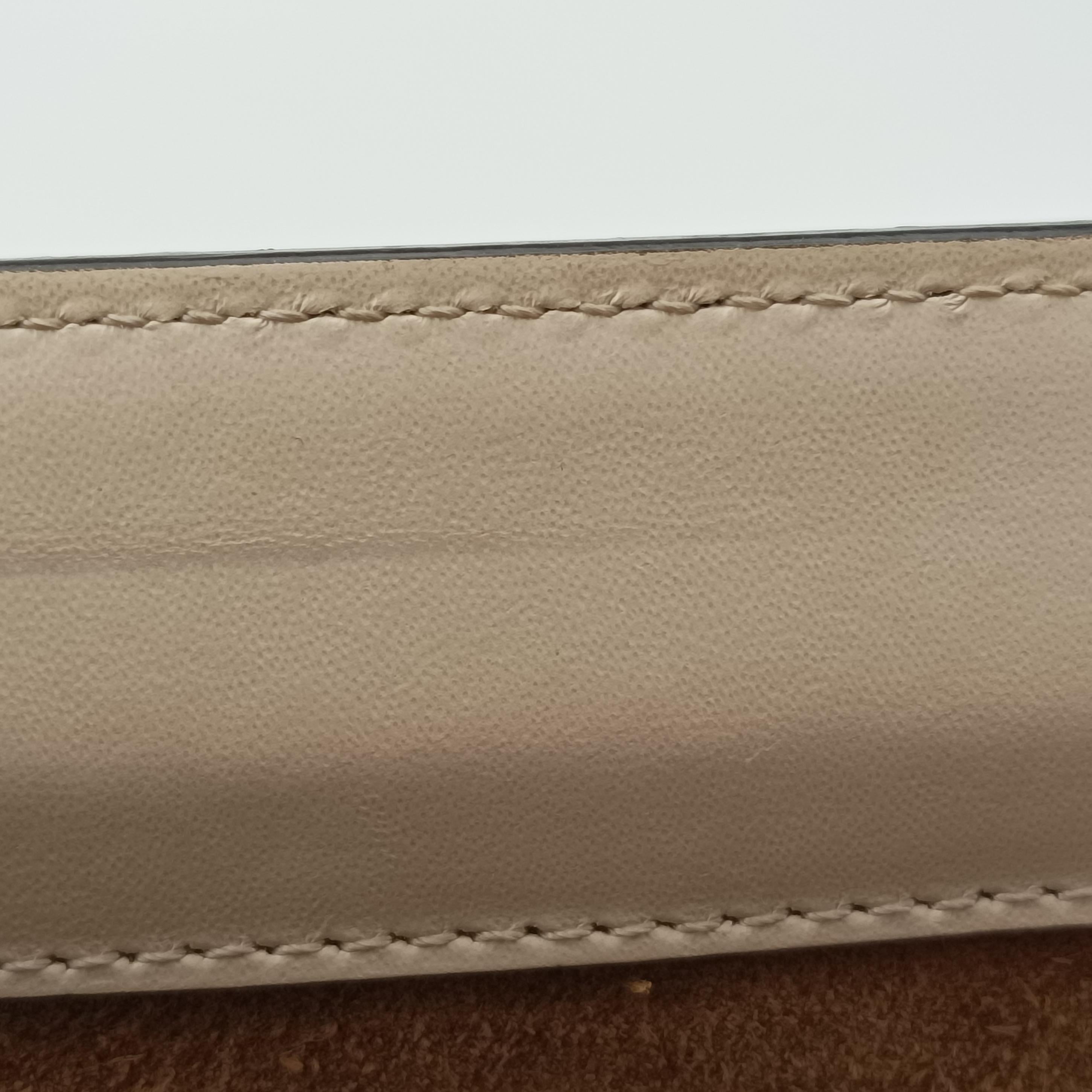 Vintage Fendi Touch Beige Leather 8BT349 shoulderbag | stylenewstar