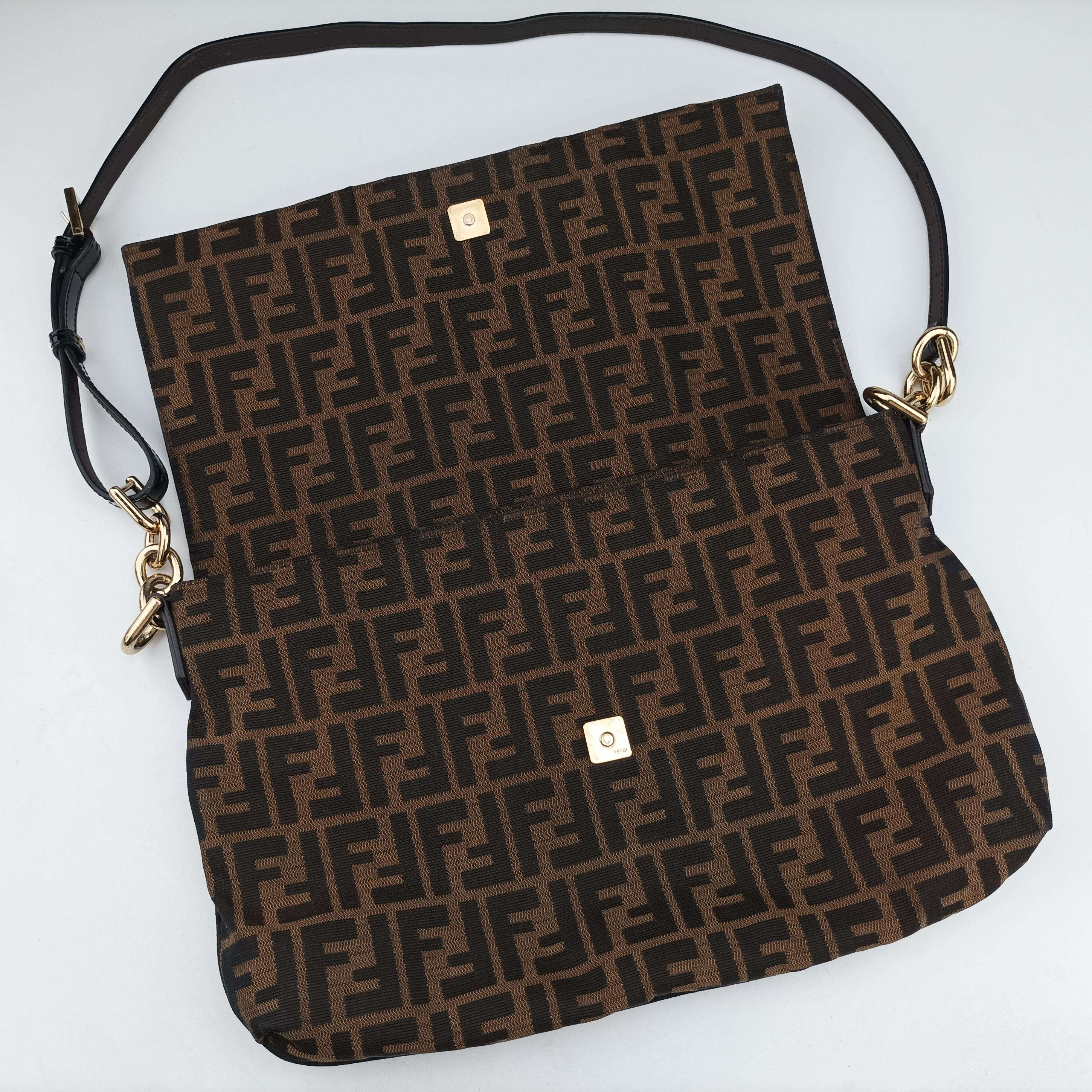Pre-owned Fendi Mia Flap Brown canvas 8BT163 shoulderbag | stylenewstar