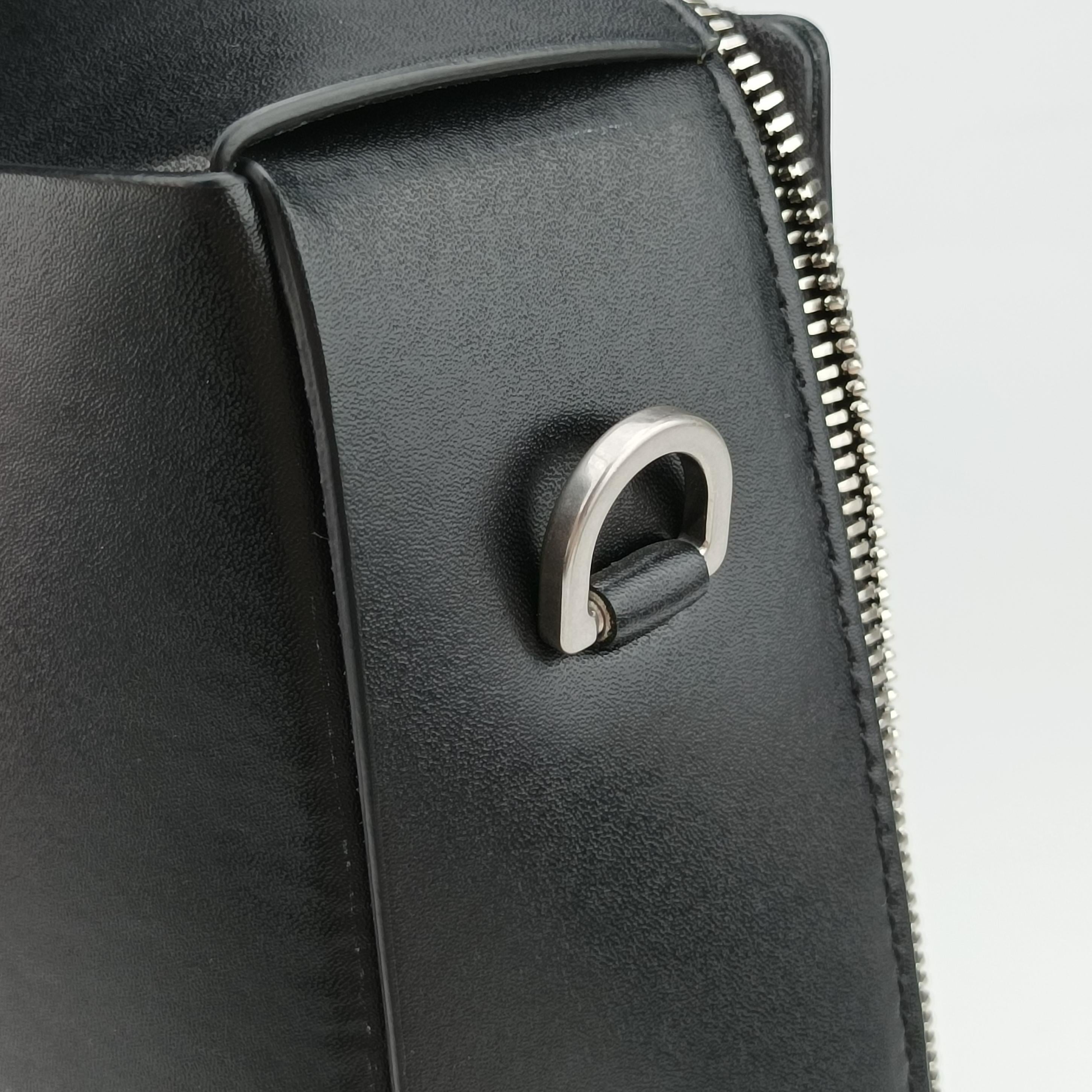 Pre-owned Bottega Veneta The Arcotote Black lambskin  shoulderbag | stylenewstar