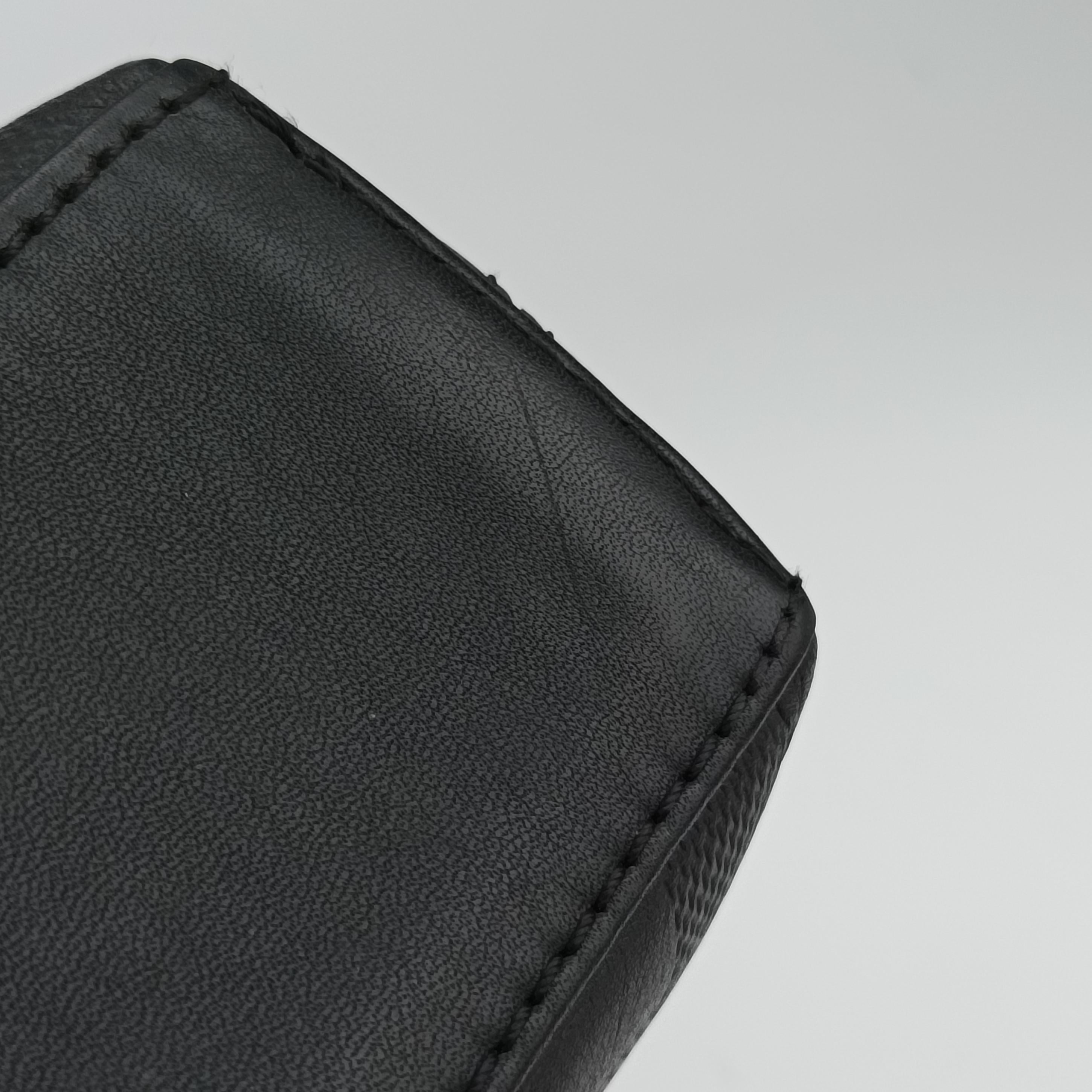 Vintage Louis Vuitton Porte Documents Jour Noir Damier Graphite N48224 handbag | stylenewstar
