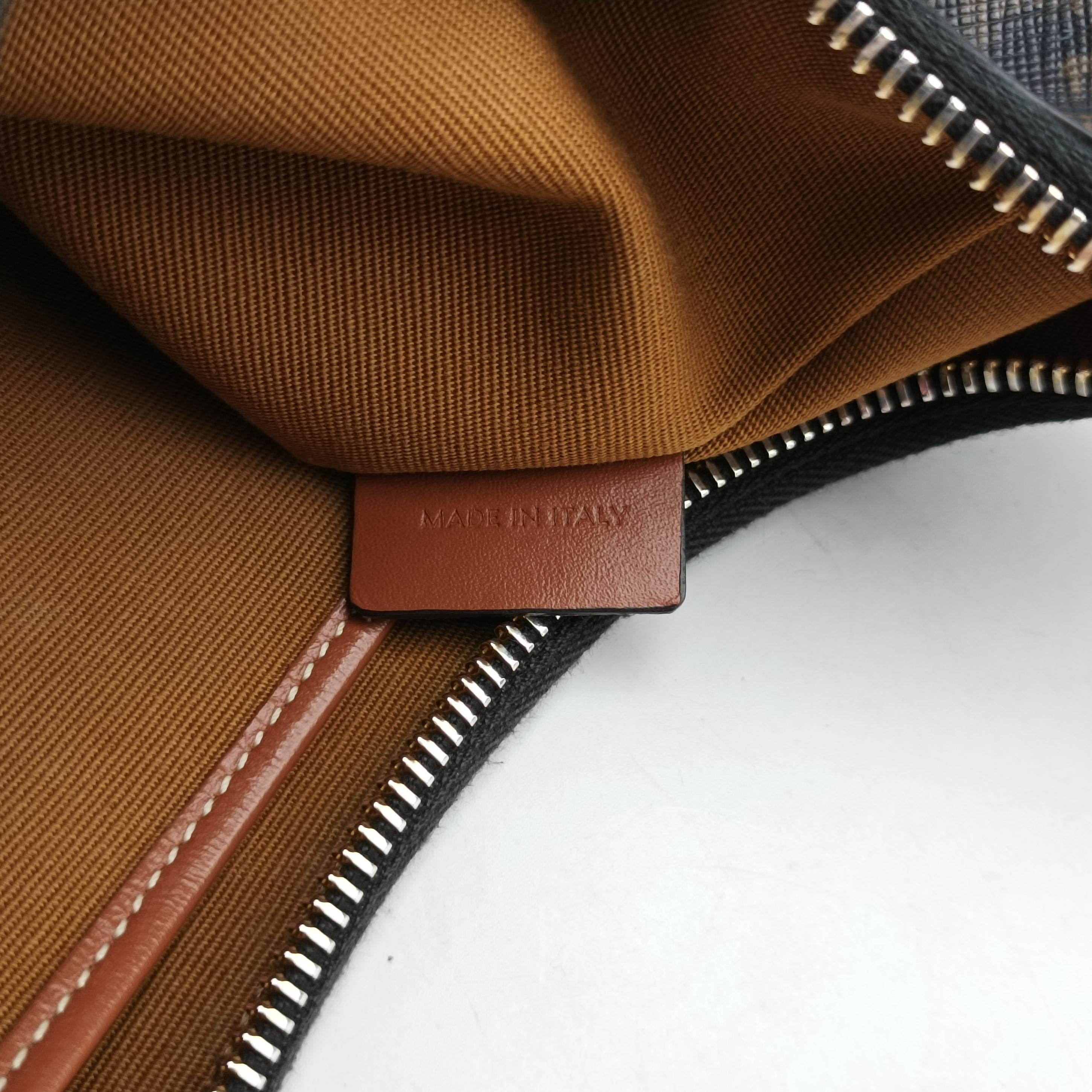 Pre-owned Celine Ava Triomphe Brown PVC coated canvas  shoulderbag | stylenewstar