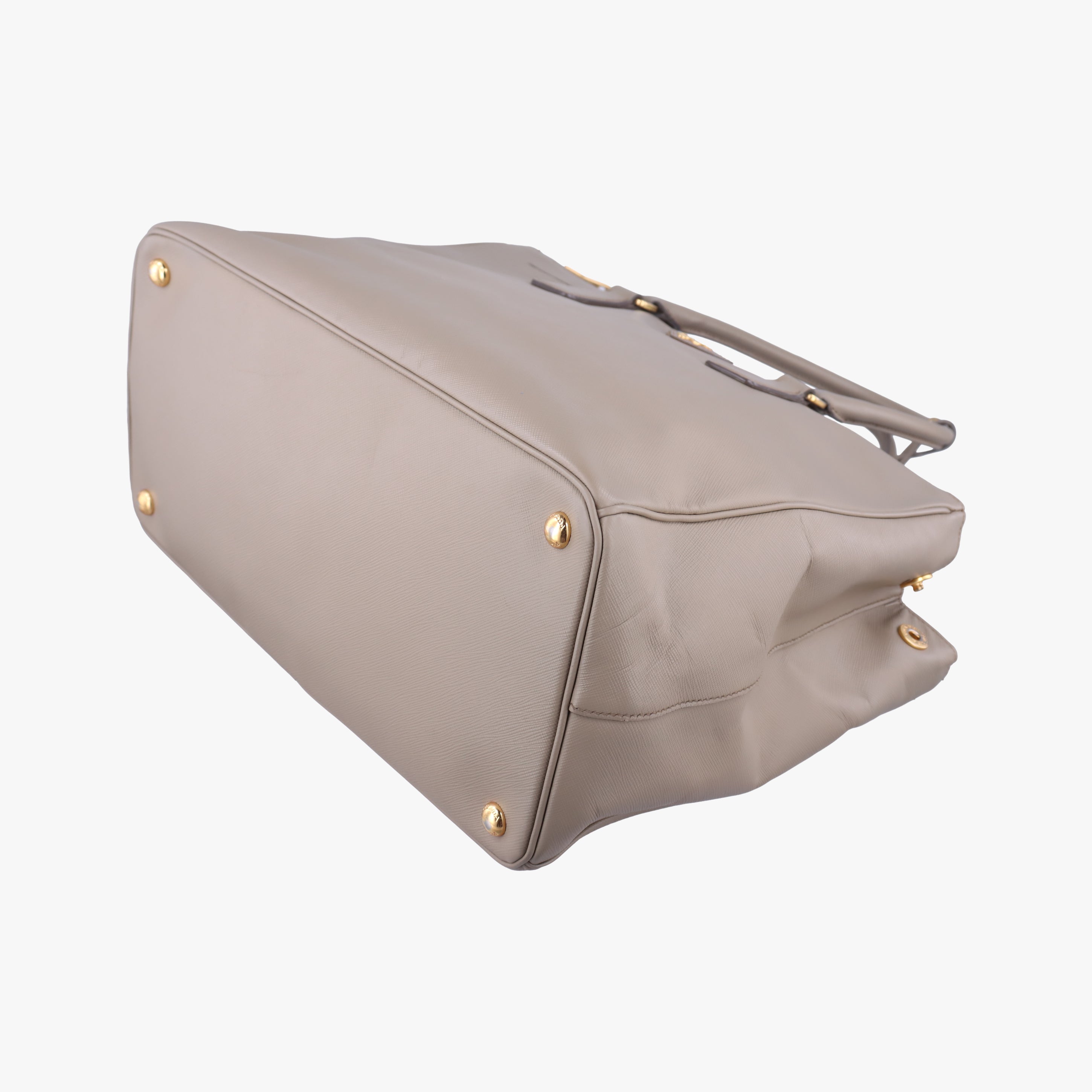 Secondhand Prada Galleria beige SAFFIANO Leather BN2274 shoulderbag | stylenewstar