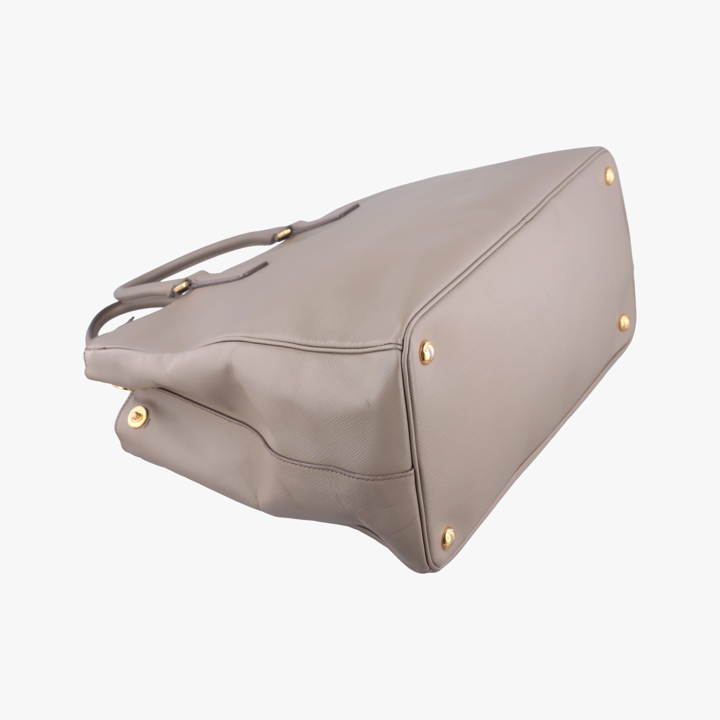Secondhand Prada Galleria beige SAFFIANO Leather BN2274 shoulderbag | stylenewstar