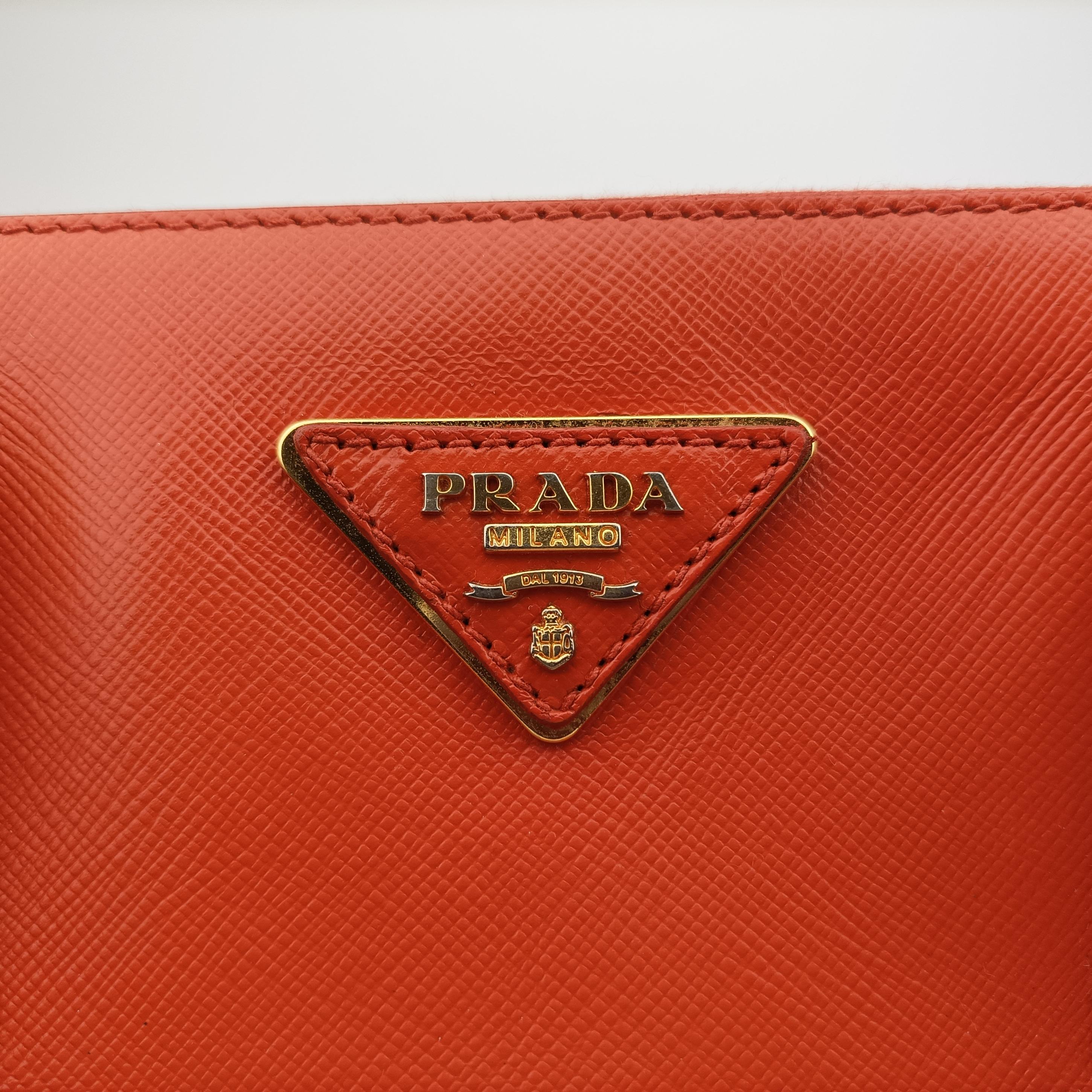 Pre-owned Prada Galleria Orange SAFFIANO Leather BN2274 shoulderbag | stylenewstar