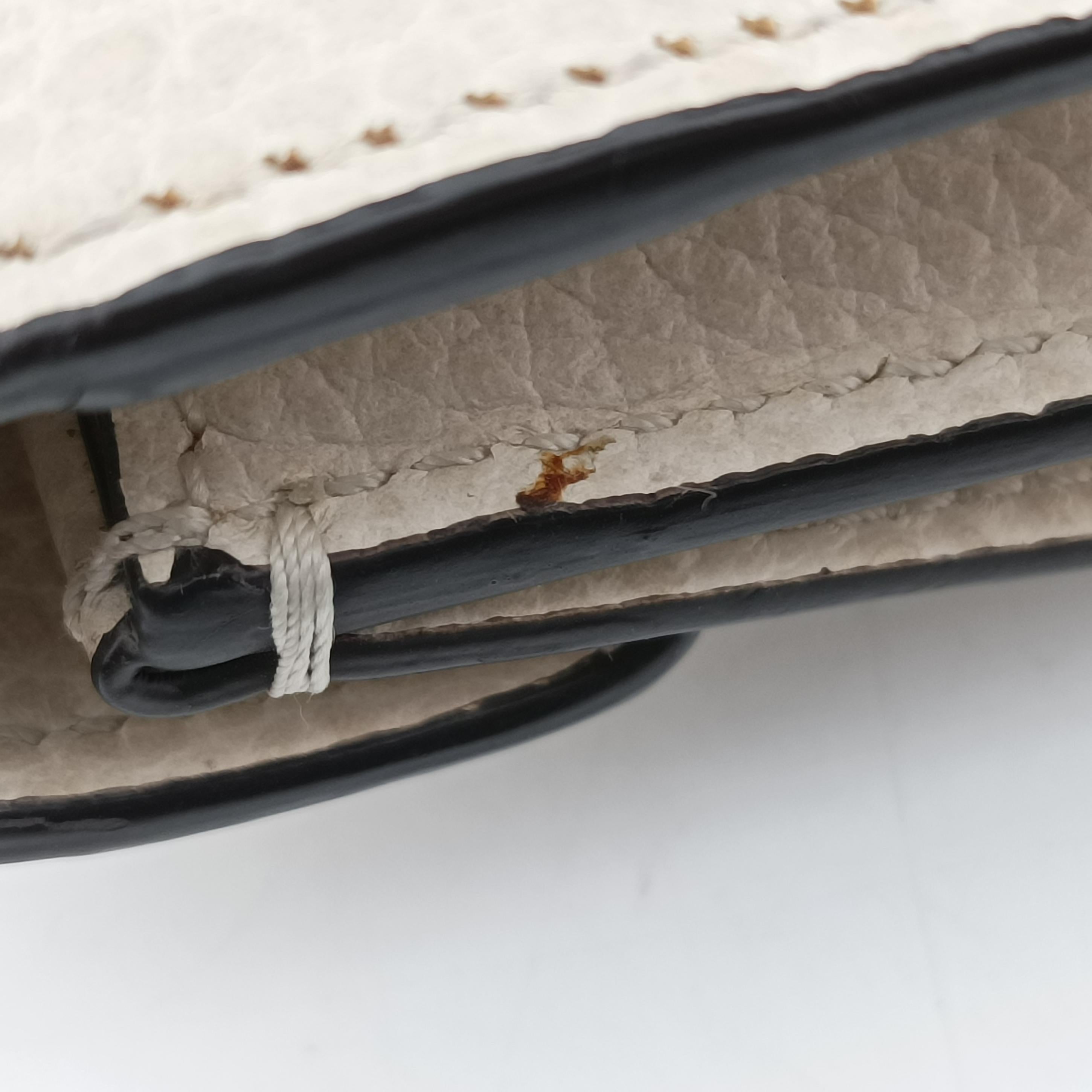 Pre-owned Gucci Dionysus White Leather 476432 shoulderbag | stylenewstar