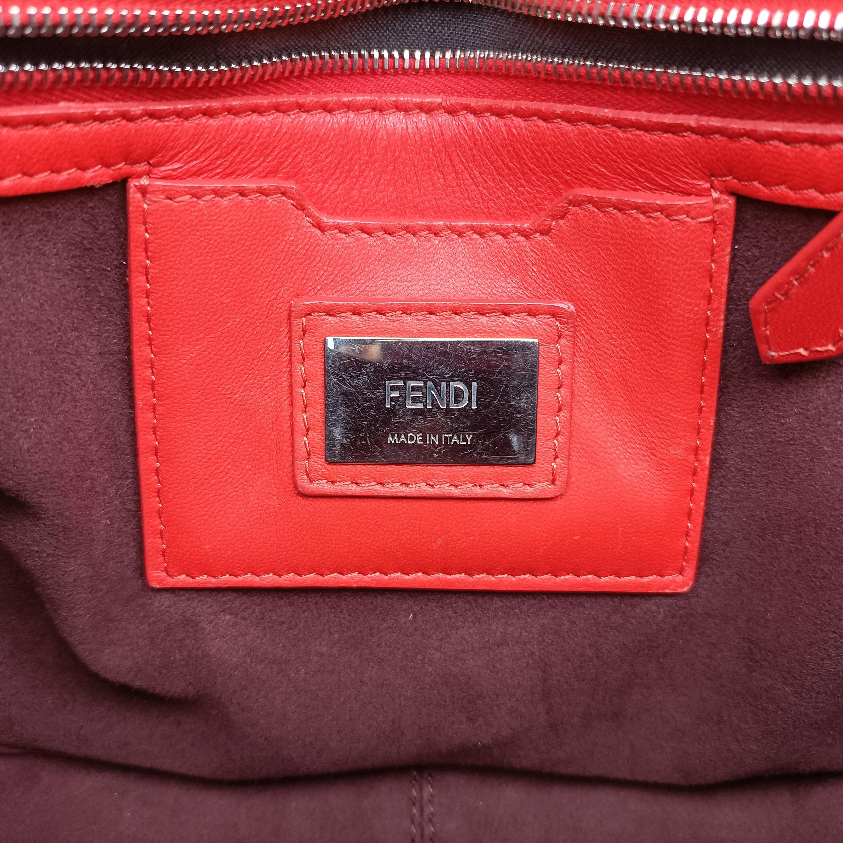 Pre-owned Fendi Be Baguette Red×Burgundy Leather 8BR677 shoulderbag | stylenewstar