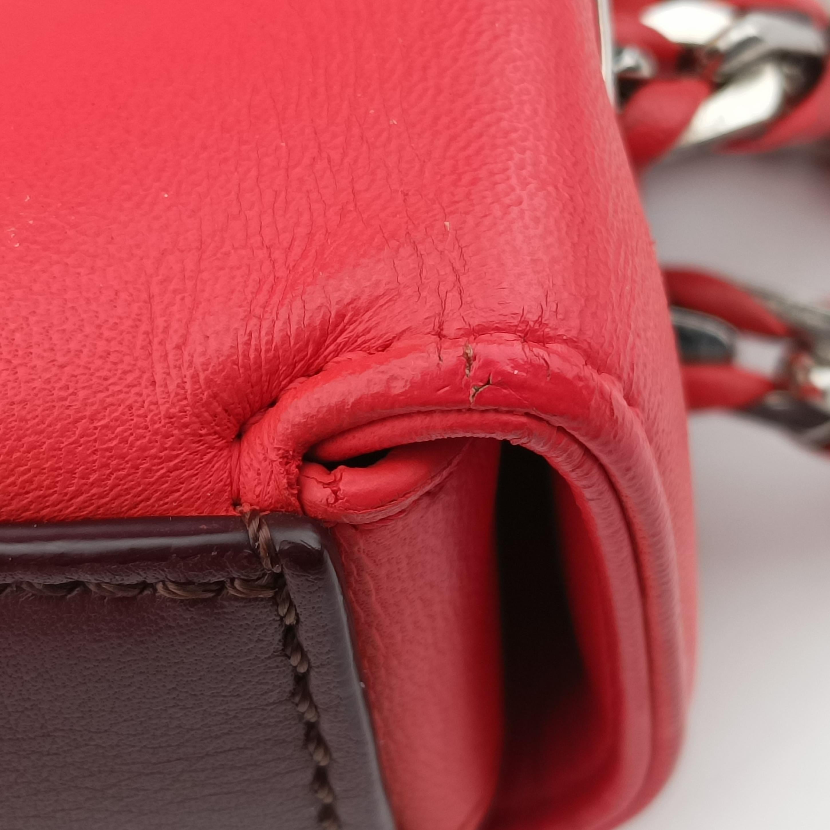 Pre-owned Fendi Be Baguette Red×Burgundy Leather 8BR677 shoulderbag | stylenewstar