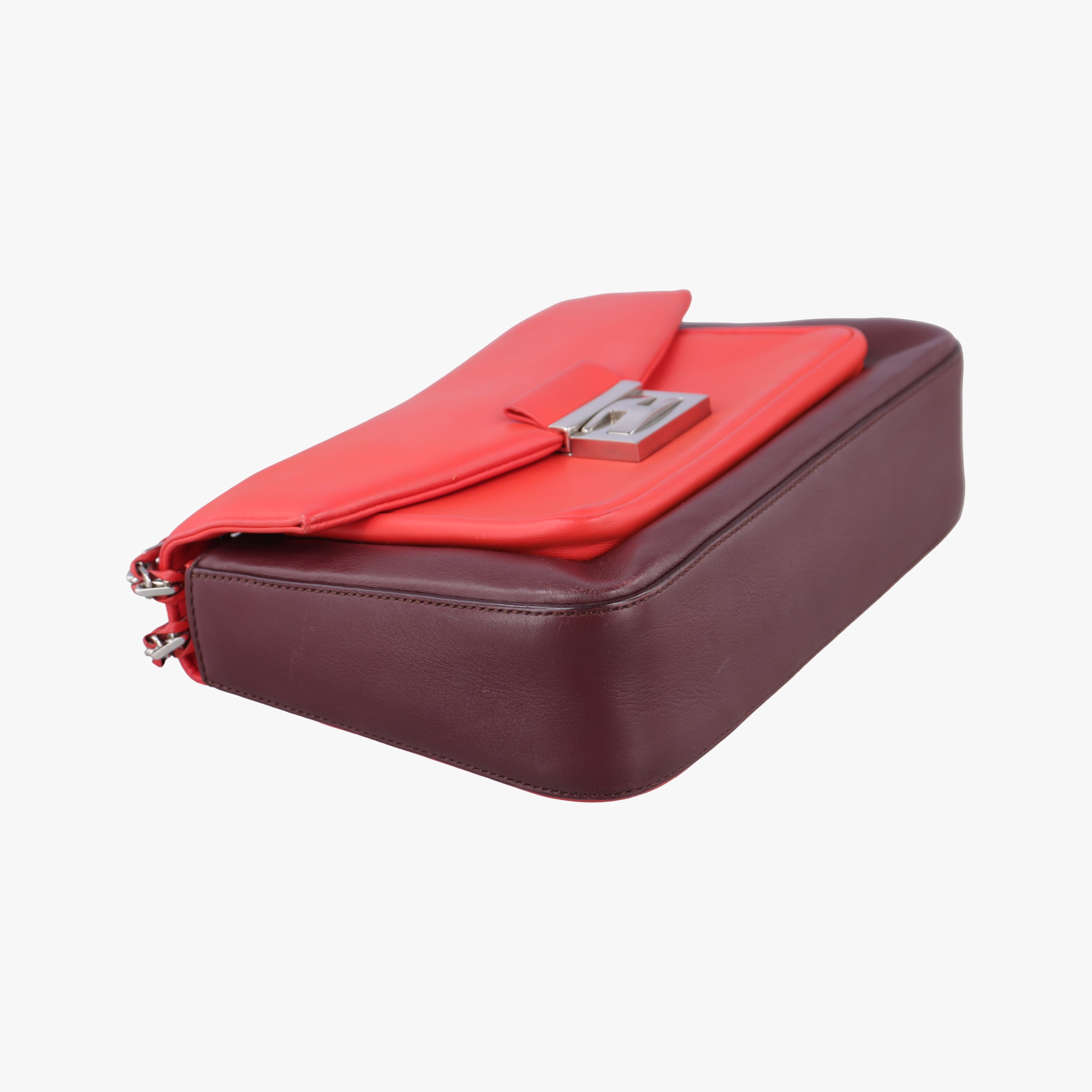 Pre-owned Fendi Be Baguette Red×Burgundy Leather 8BR677 shoulderbag | stylenewstar