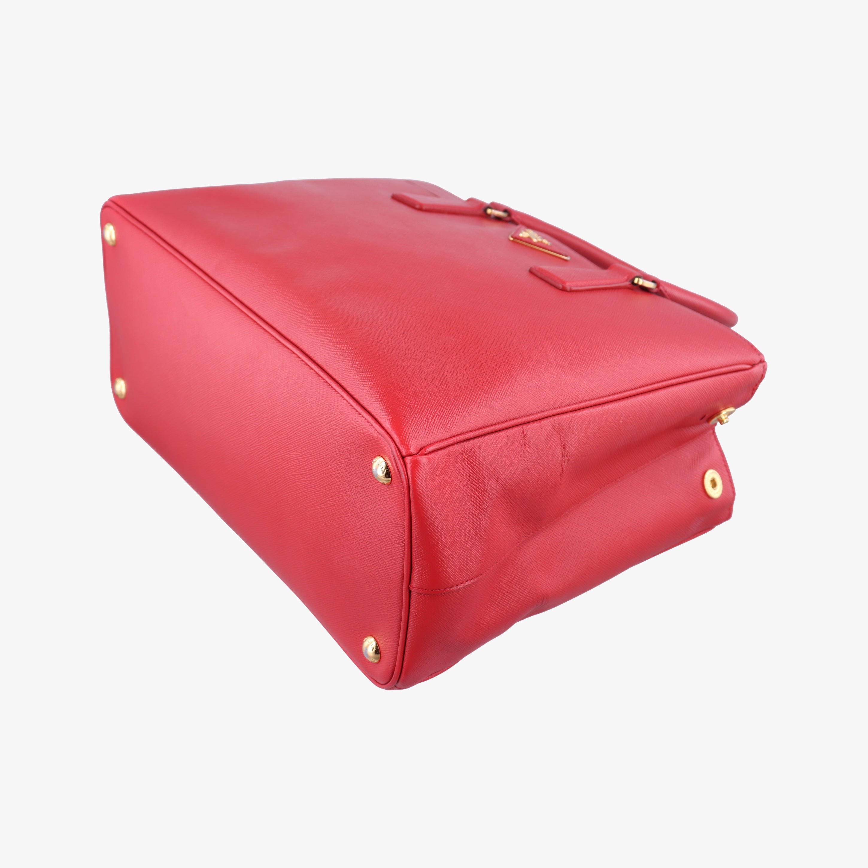 Secondhand Prada Galleria Red SAFFIANO Leather BN2274 shoulderbag | stylenewstar