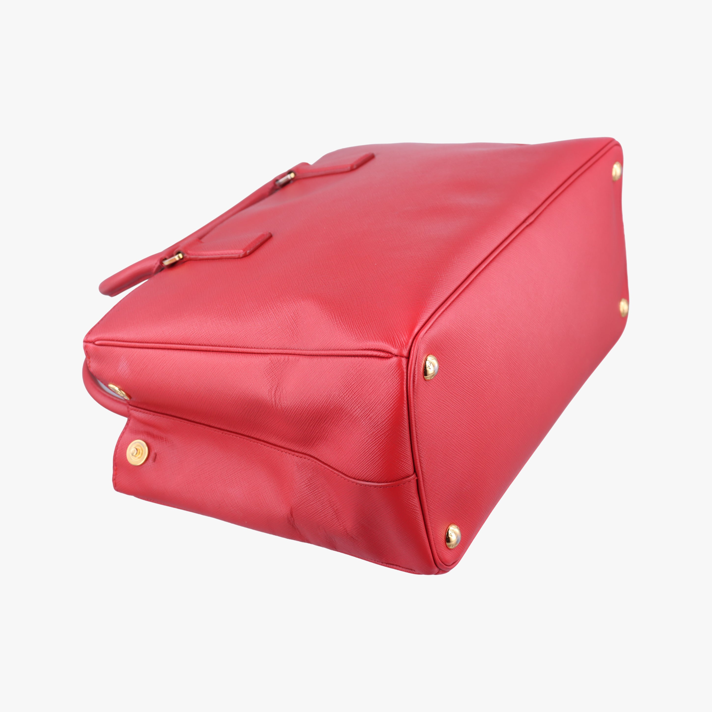 Secondhand Prada Galleria Red SAFFIANO Leather BN2274 shoulderbag | stylenewstar