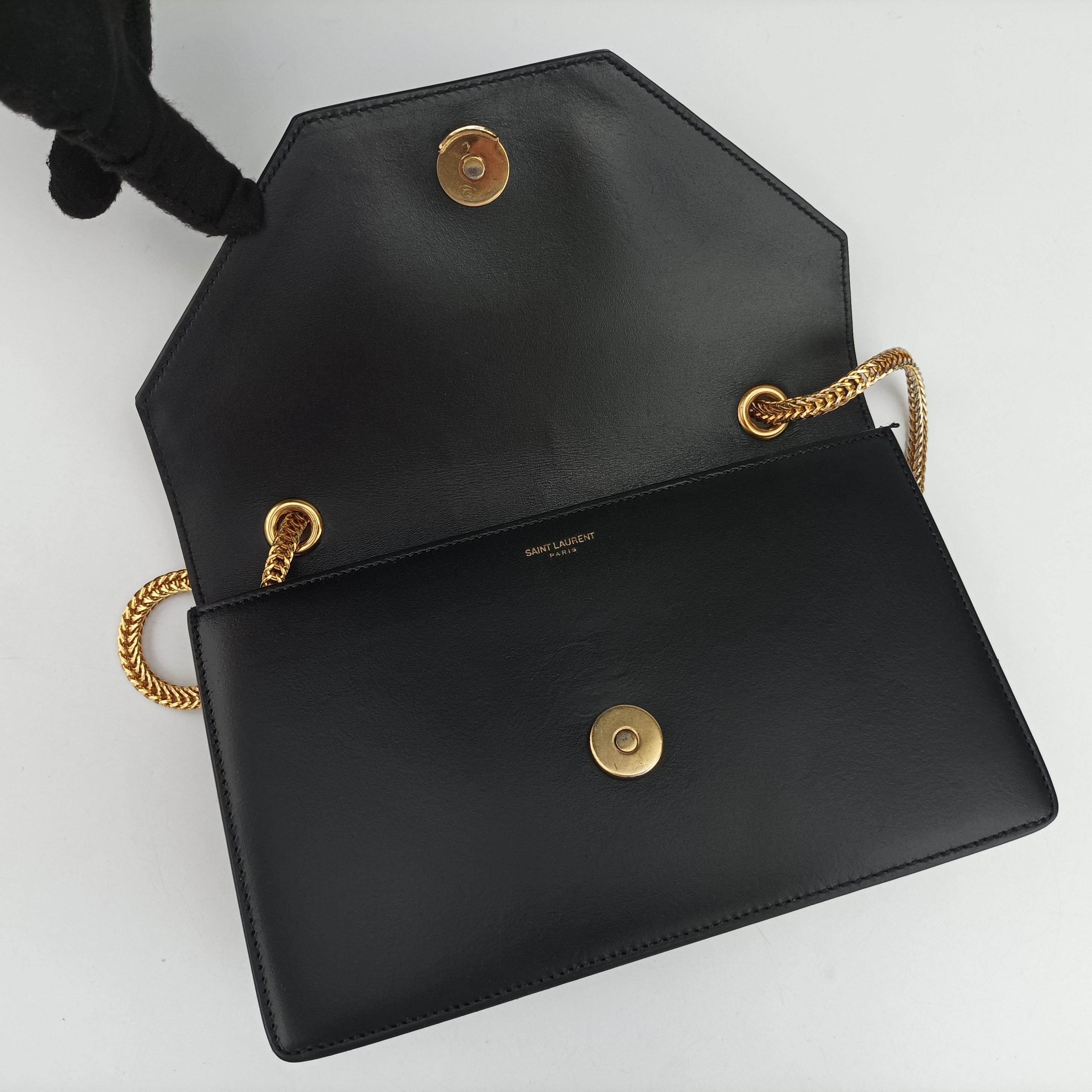 Vintage Yves Saint Laurent Small Betty Flap Black Leather 314516 shoulderbag | stylenewstar