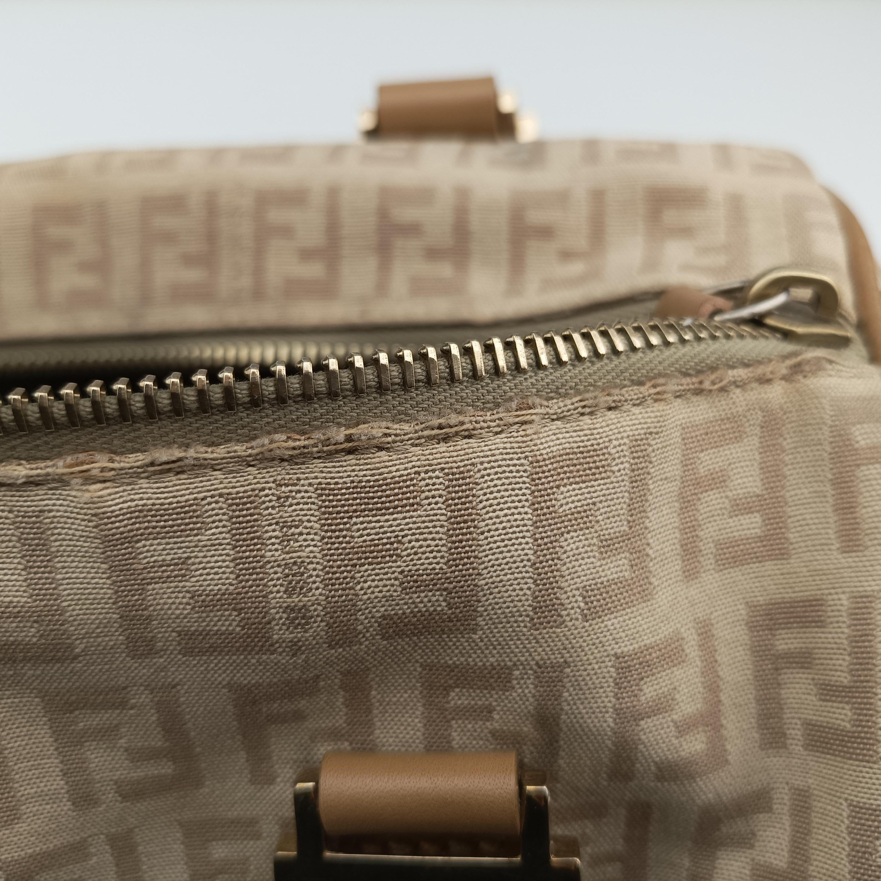 Pre-owned Fendi Zucchino Forever Bauletto beige canvas 8BL063 handbag | stylenewstar