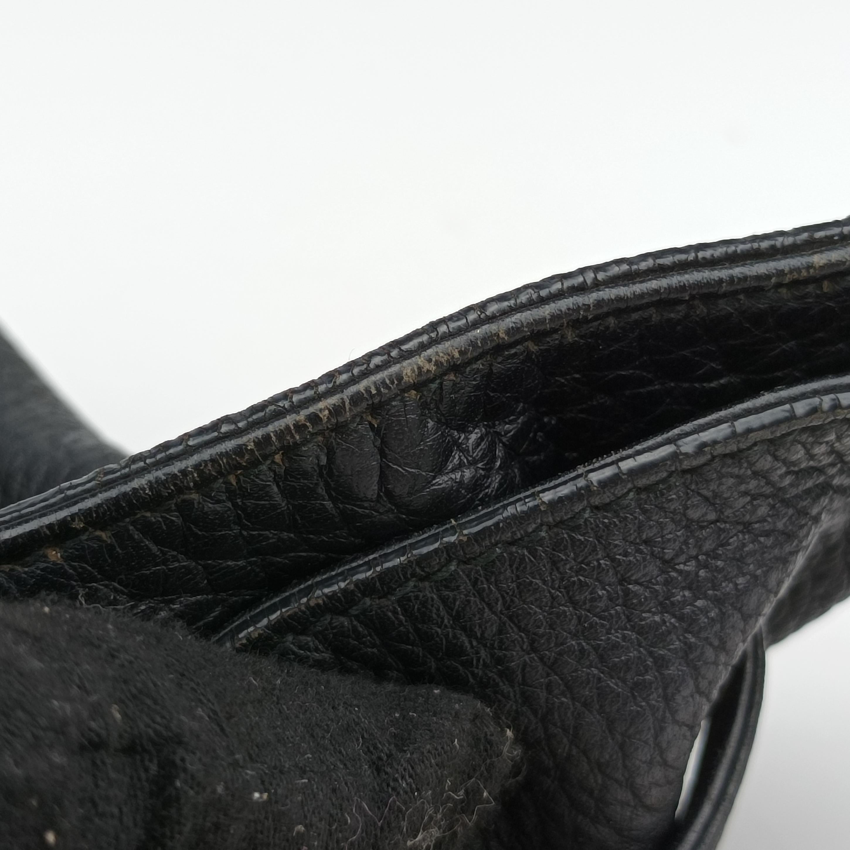 Secondhand Gucci Bamboo Fringe Tassel Bucket Black Leather 387613 shoulderbag | stylenewstar