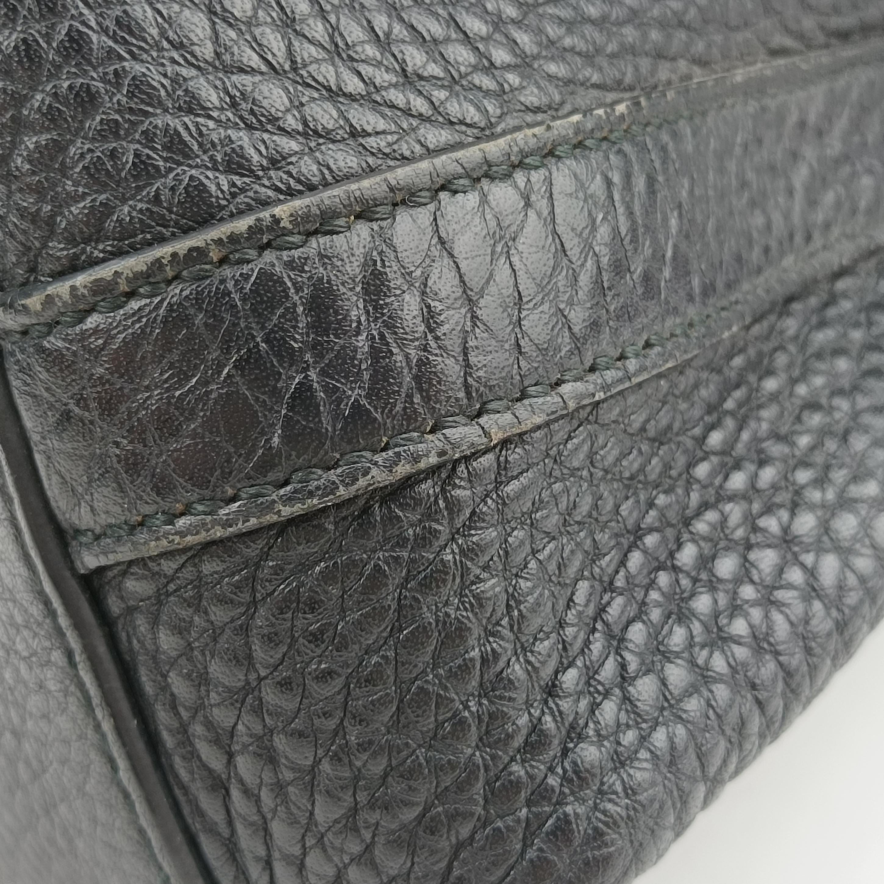 Secondhand Gucci Bamboo Fringe Tassel Bucket Black Leather 387613 shoulderbag | stylenewstar