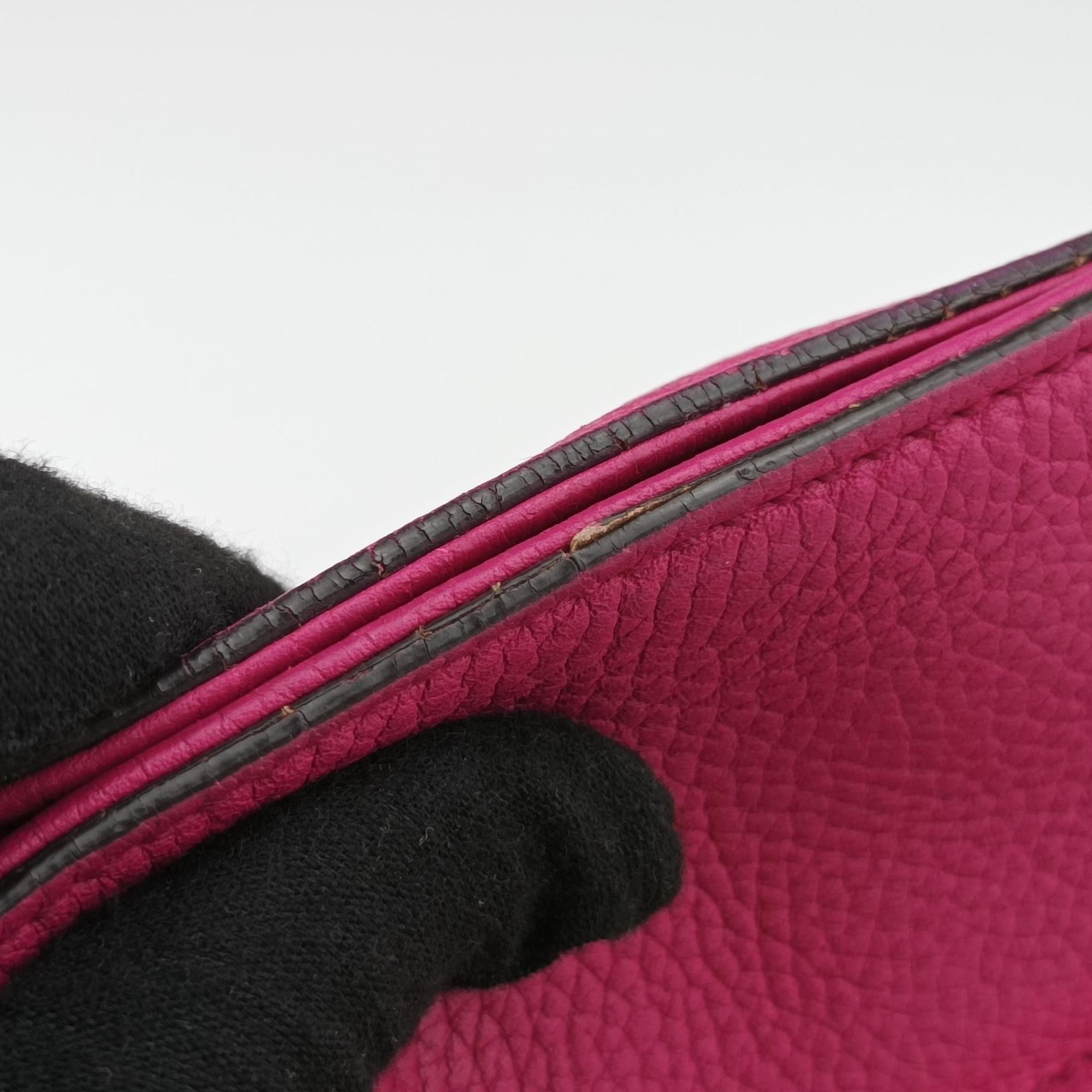 Pre-owned Gucci Soho Rose Leather 308982 shoulderbag | stylenewstar