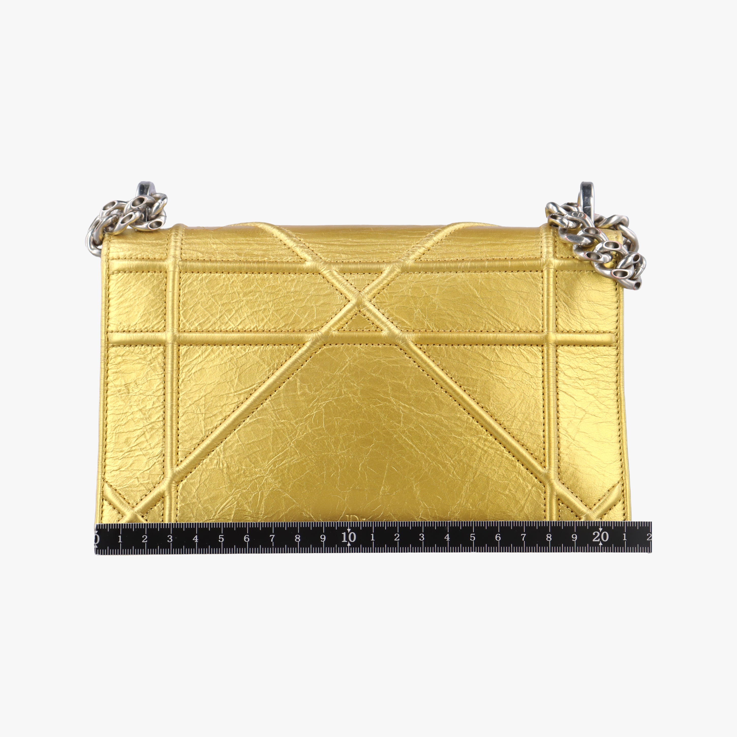 Pre-owned Christian Dior Diorama CD Clasp Golden Leather  shoulderbag | stylenewstar