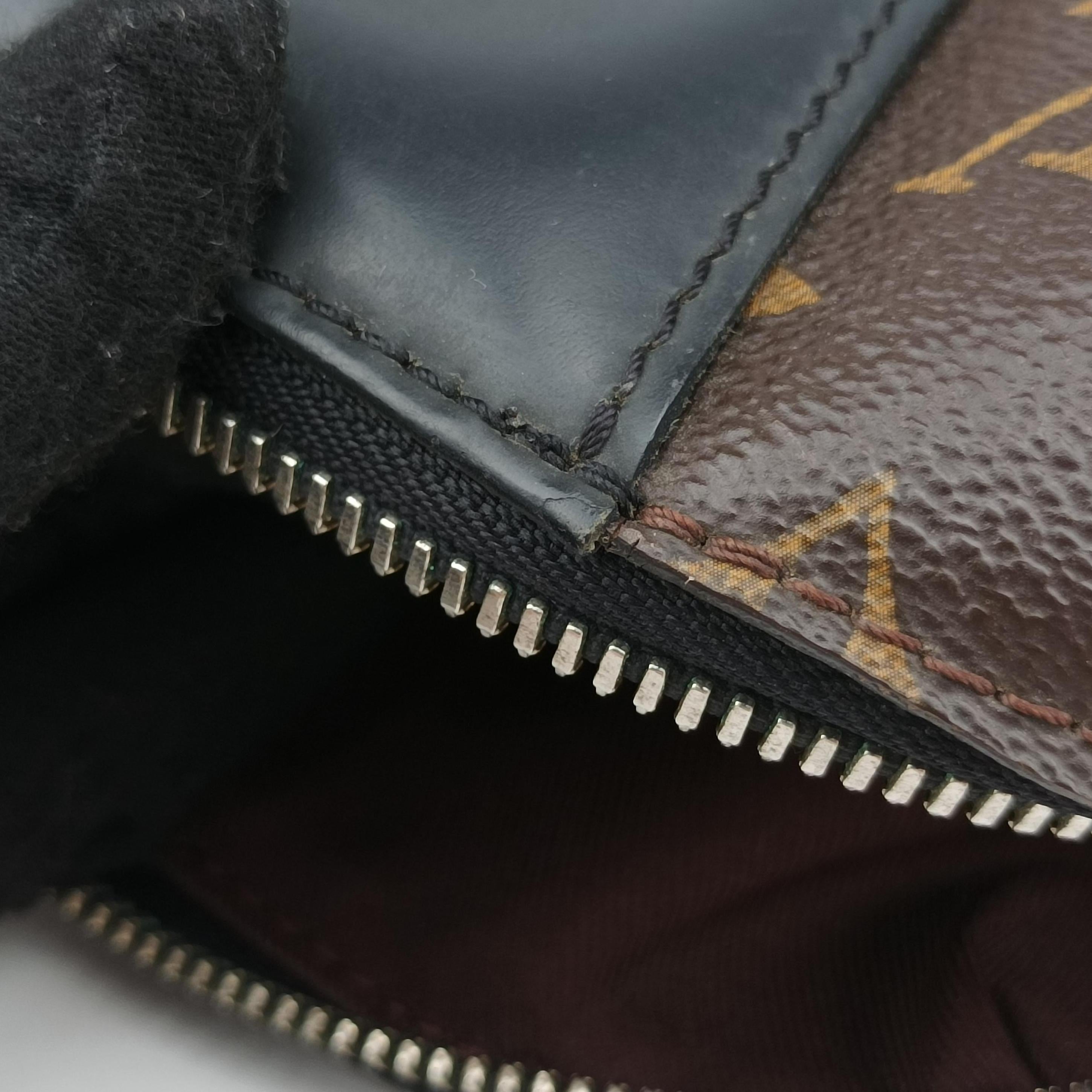 Pre-owned Louis Vuitton Monogram Macassar Port Document Jour Brown×Black Monogram coated canvas M54019 handbag | stylenewstar